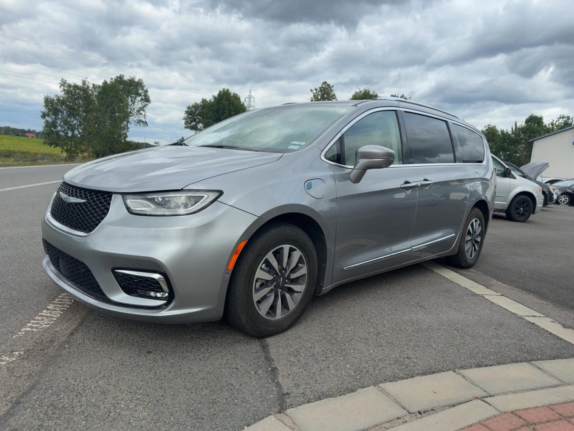 Chrysler Pacifica, 3,6 Hybrid PlugIn Limited 2021 - fotka 2