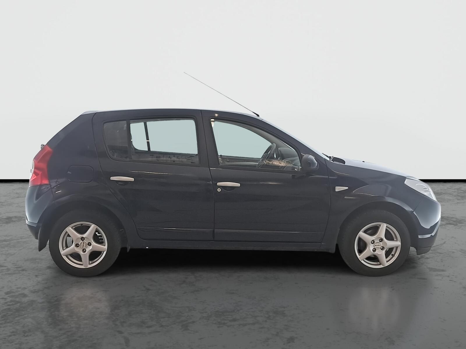 Dacia Sandero, 1.2 16V, ČR,1.maj, Tažné - fotka 6