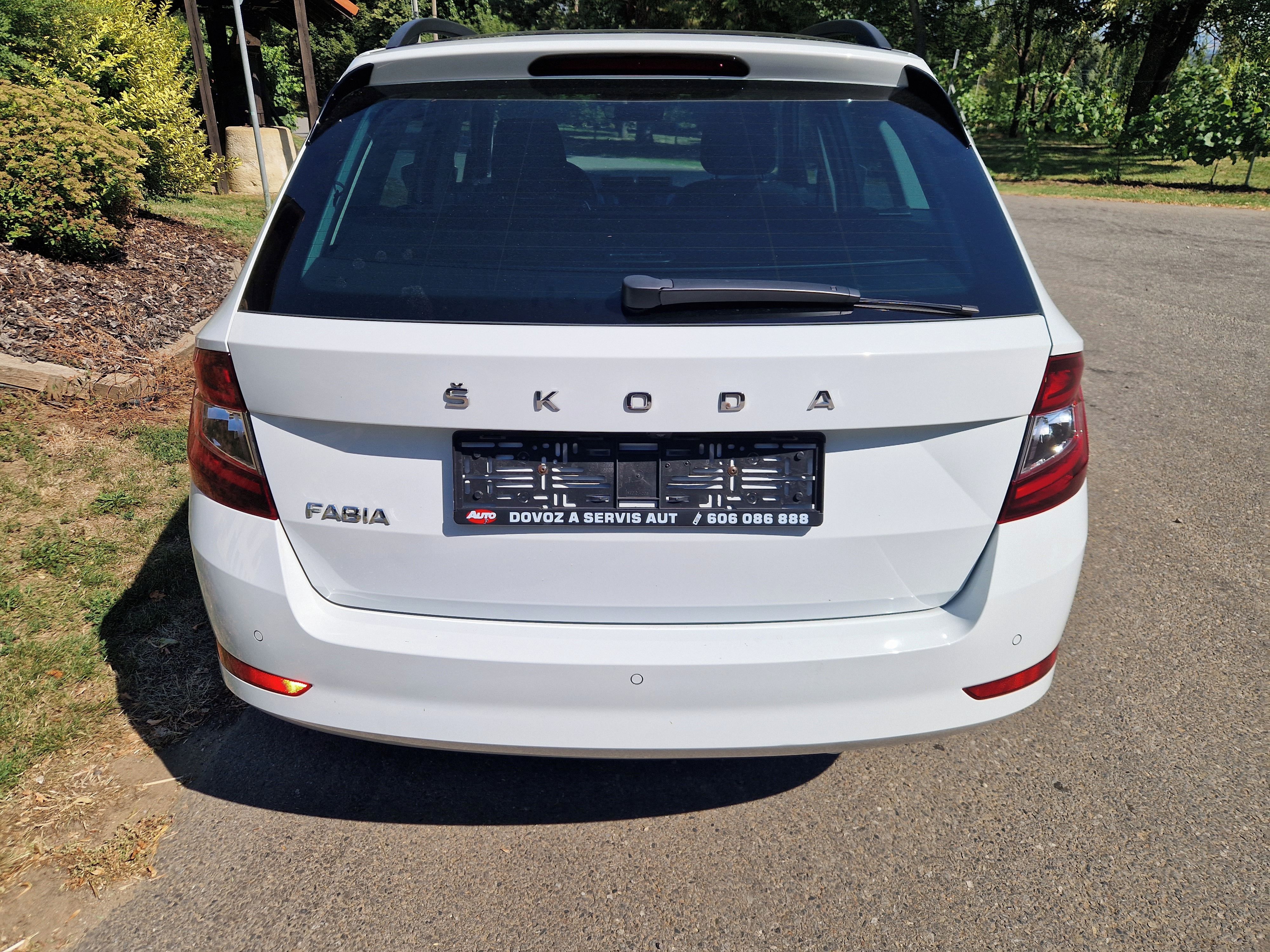 Škoda Fabia, 3 Combi 1,0 TSI 70 KW, DSG - fotka 5