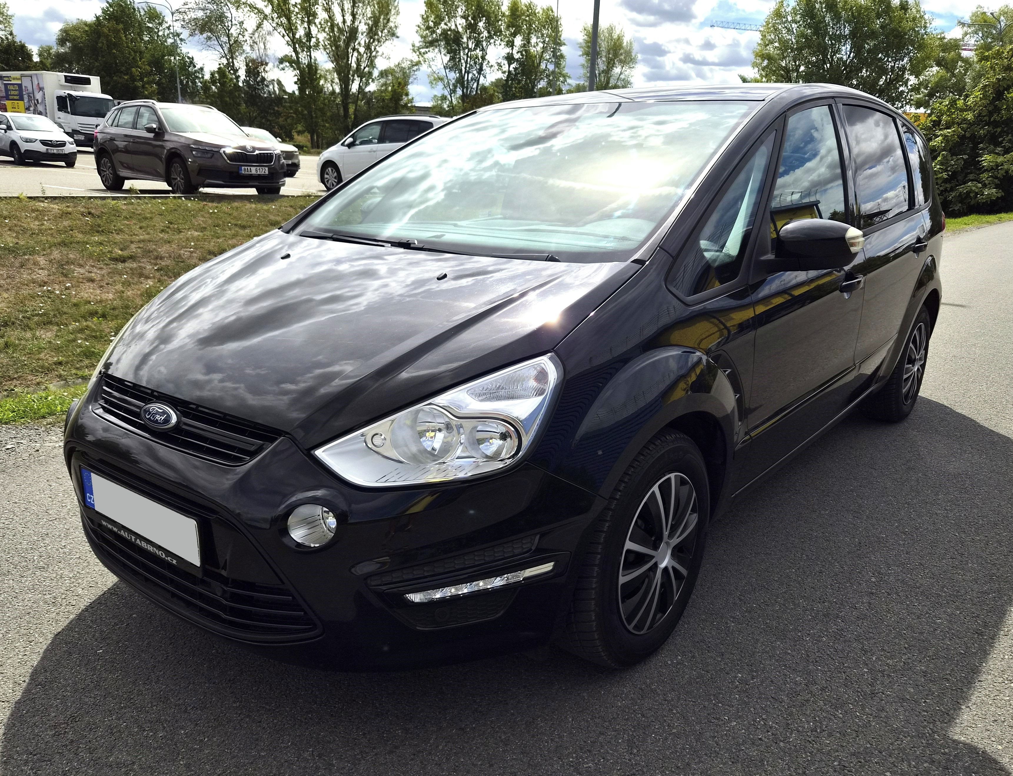 Ford S-MAX, 1.6 118KW KOUPENO ČR SERV FORD - fotka 3