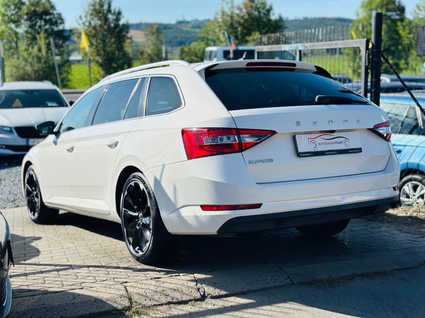 Škoda Superb, 2.0TDi KAMERA,ACC,WEBASTO - fotka 4