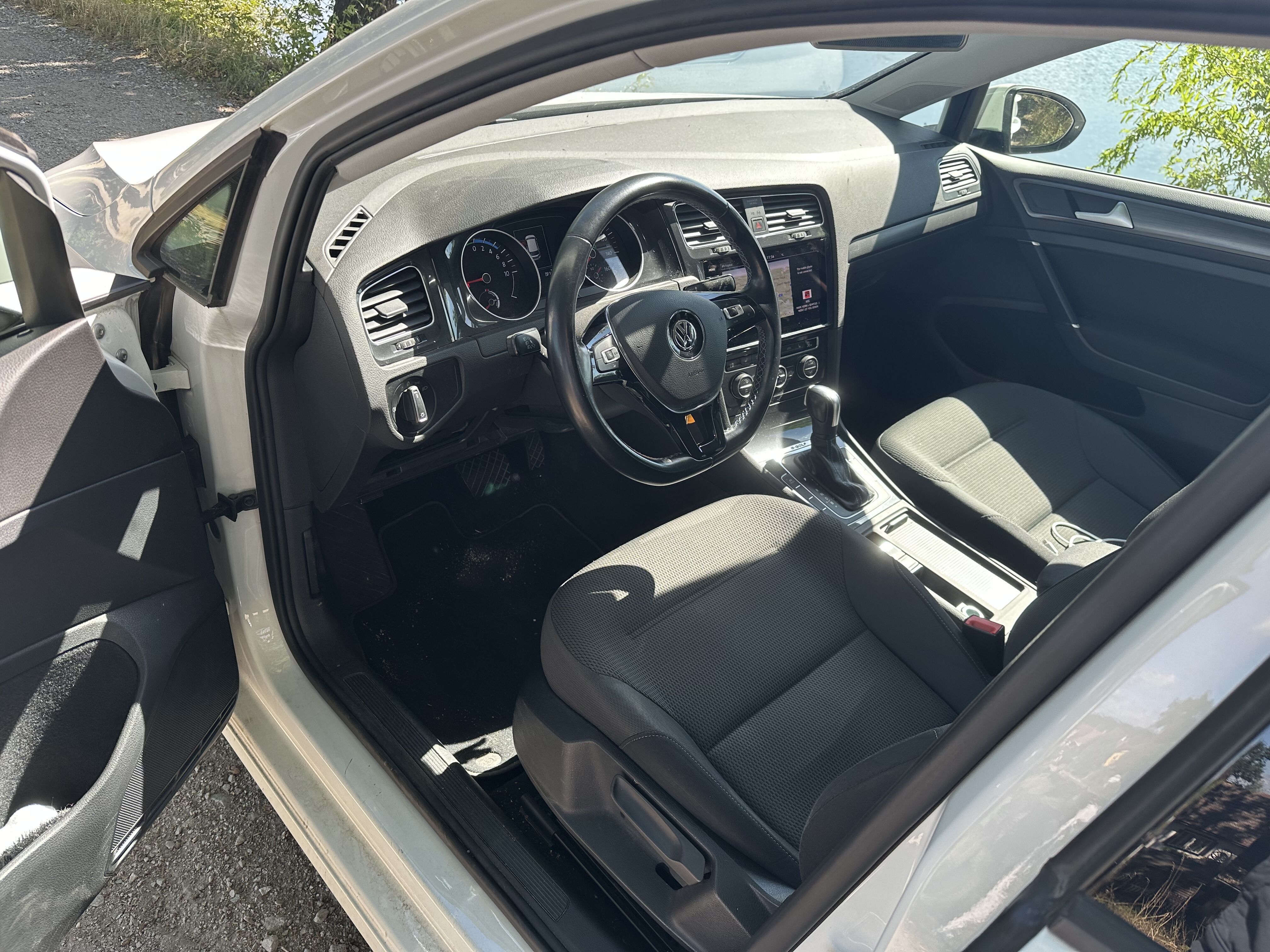 Volkswagen e-Golf, 2020 e-Golf 97kkm 92% SoH DPH - fotka 6