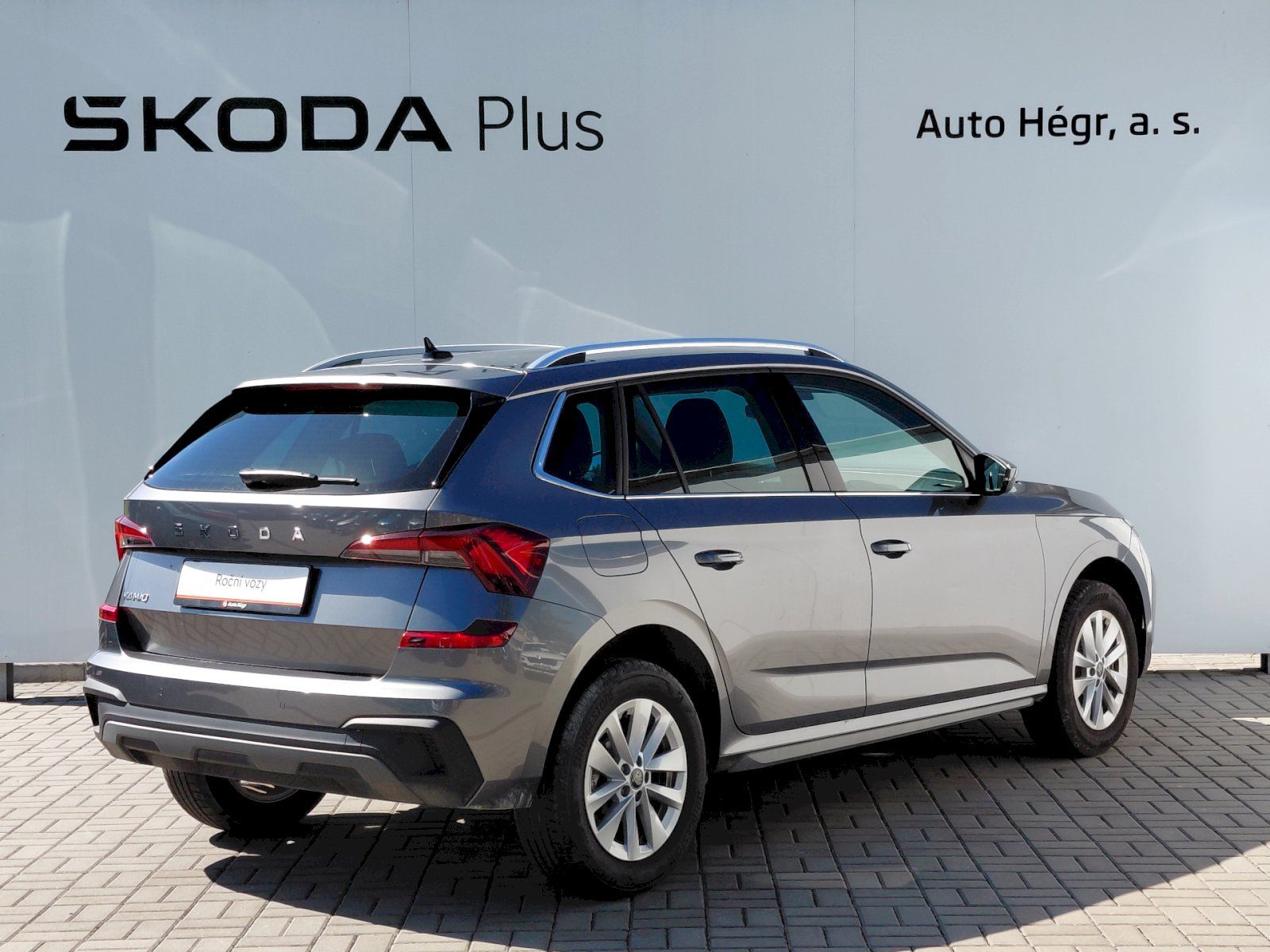 Škoda Kamiq, 1.0 TSI 85kW Top Selection - fotka 2
