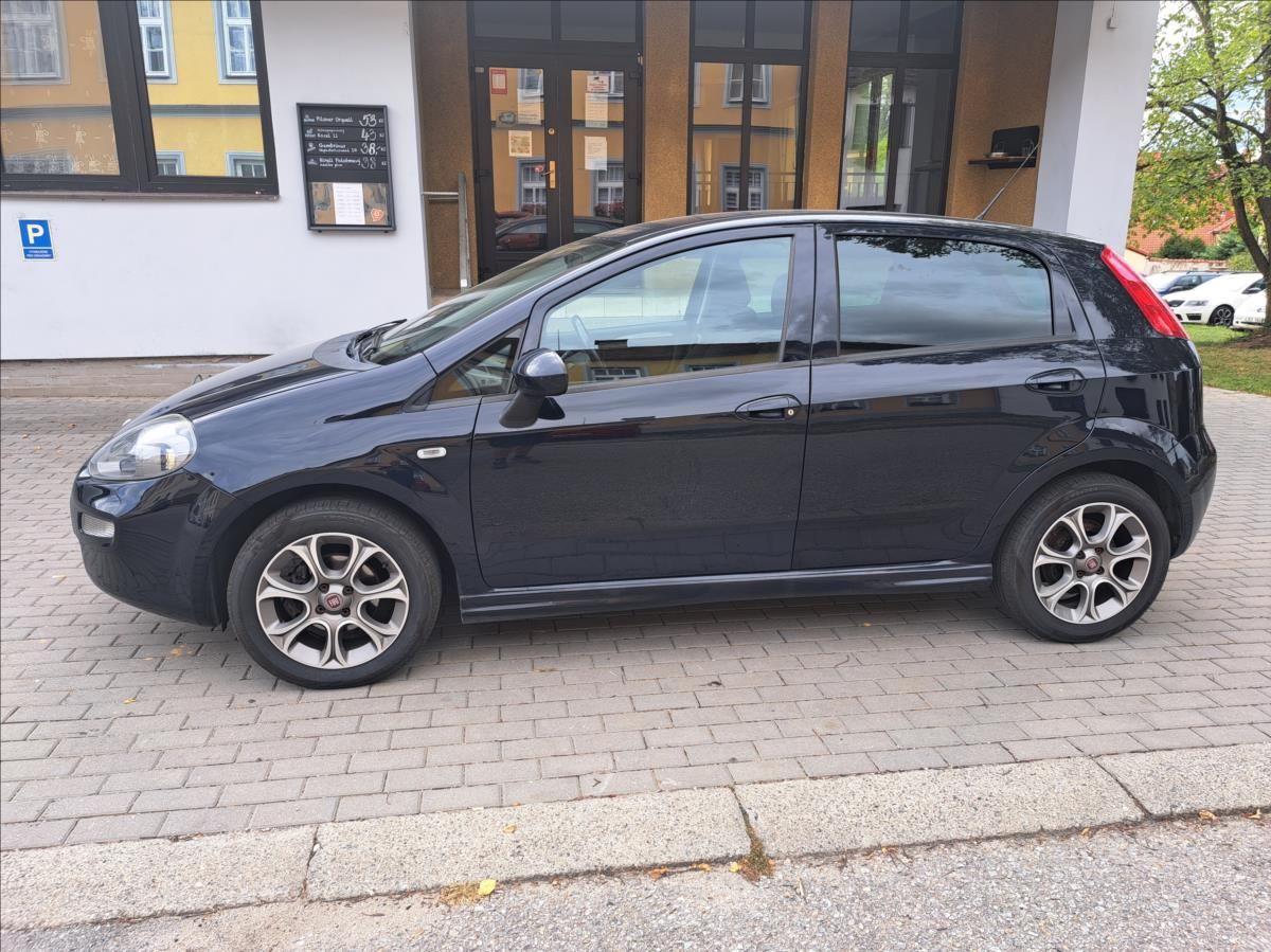 Fiat Punto, 1,4 i - fotka 6