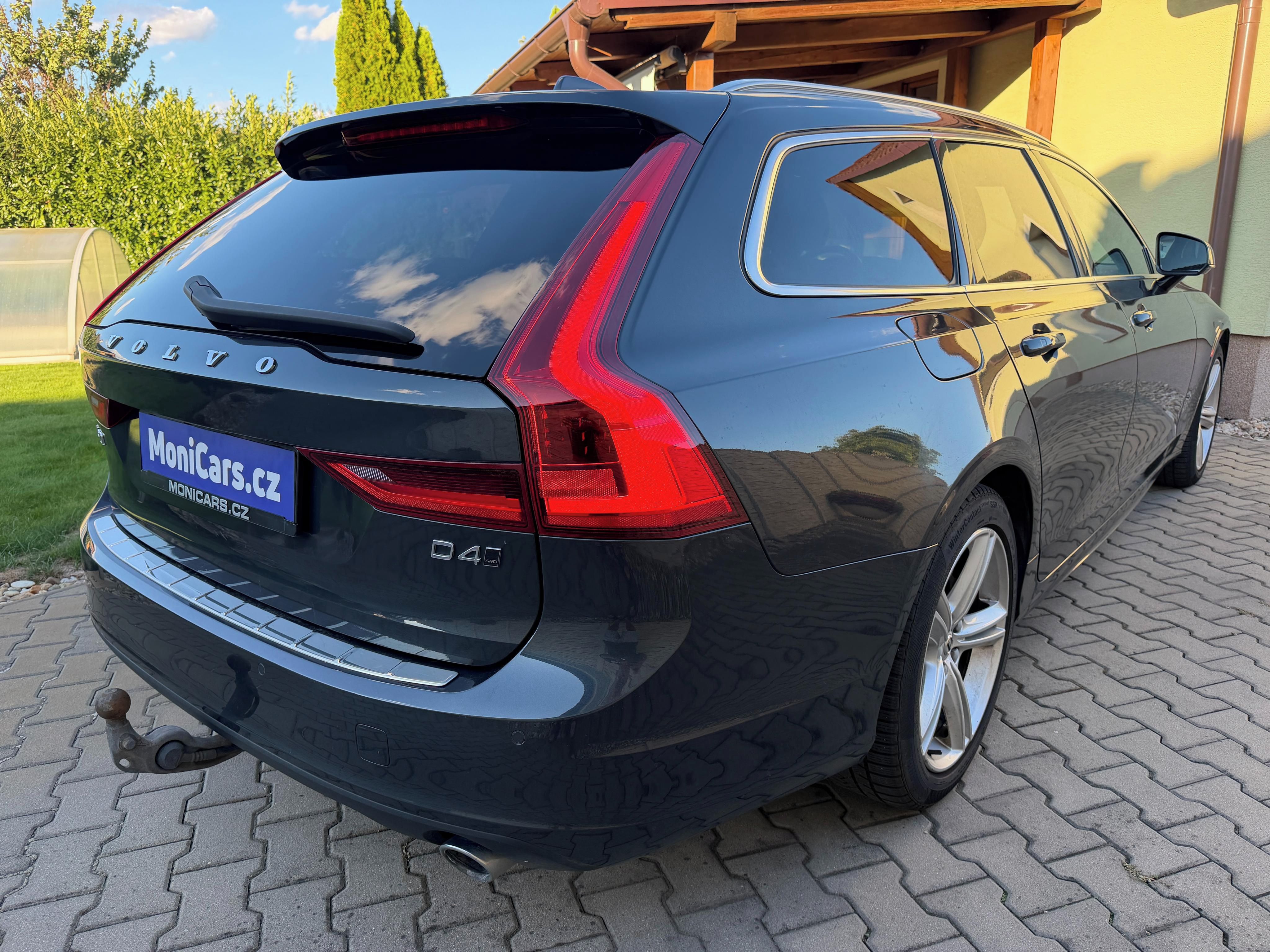 Volvo V90, 2.0 D4 140kW AWD, ČR, DPH - fotka 5