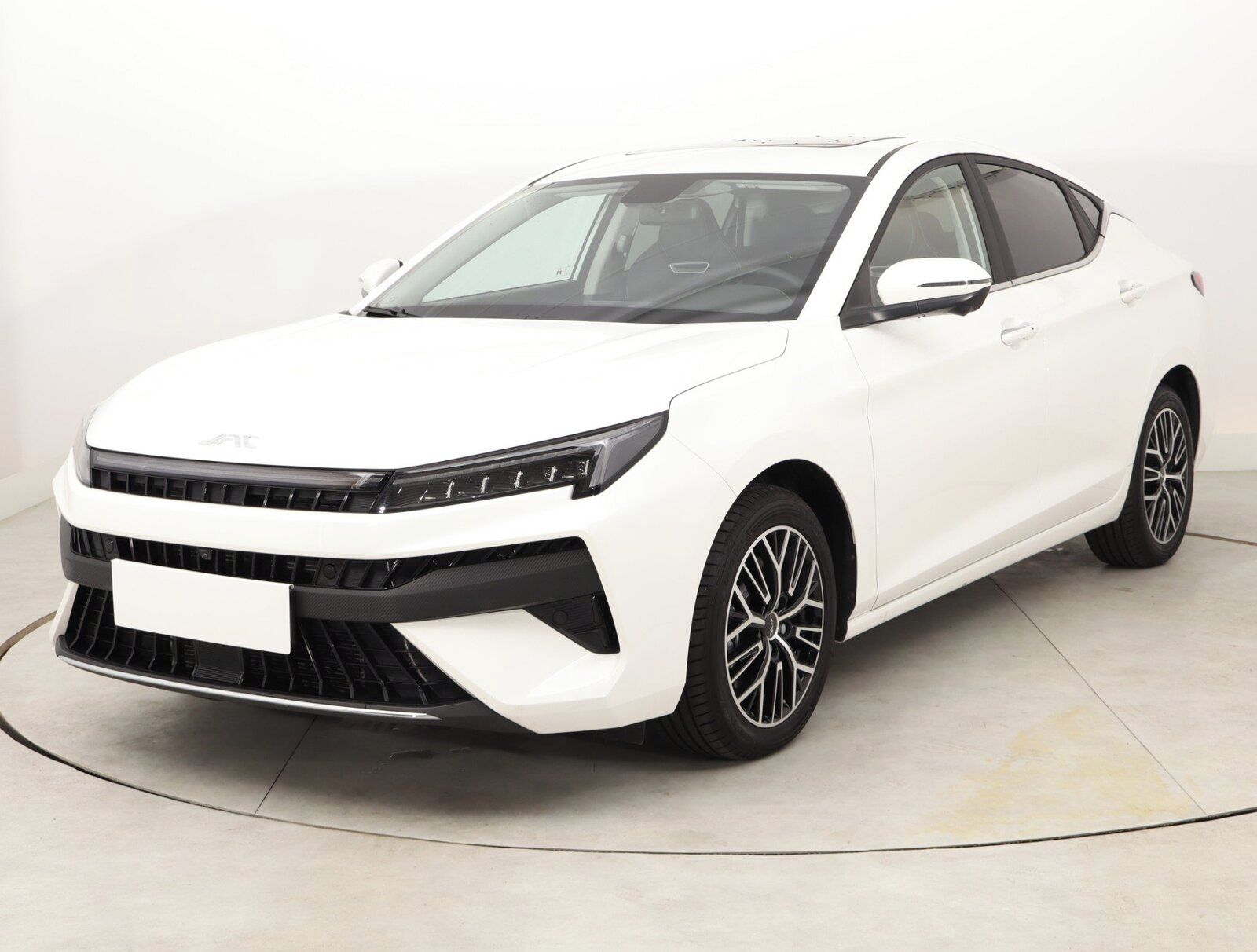 JAC J7PLUS, 1.5 TGDI, Záruka, Automat - fotka 2