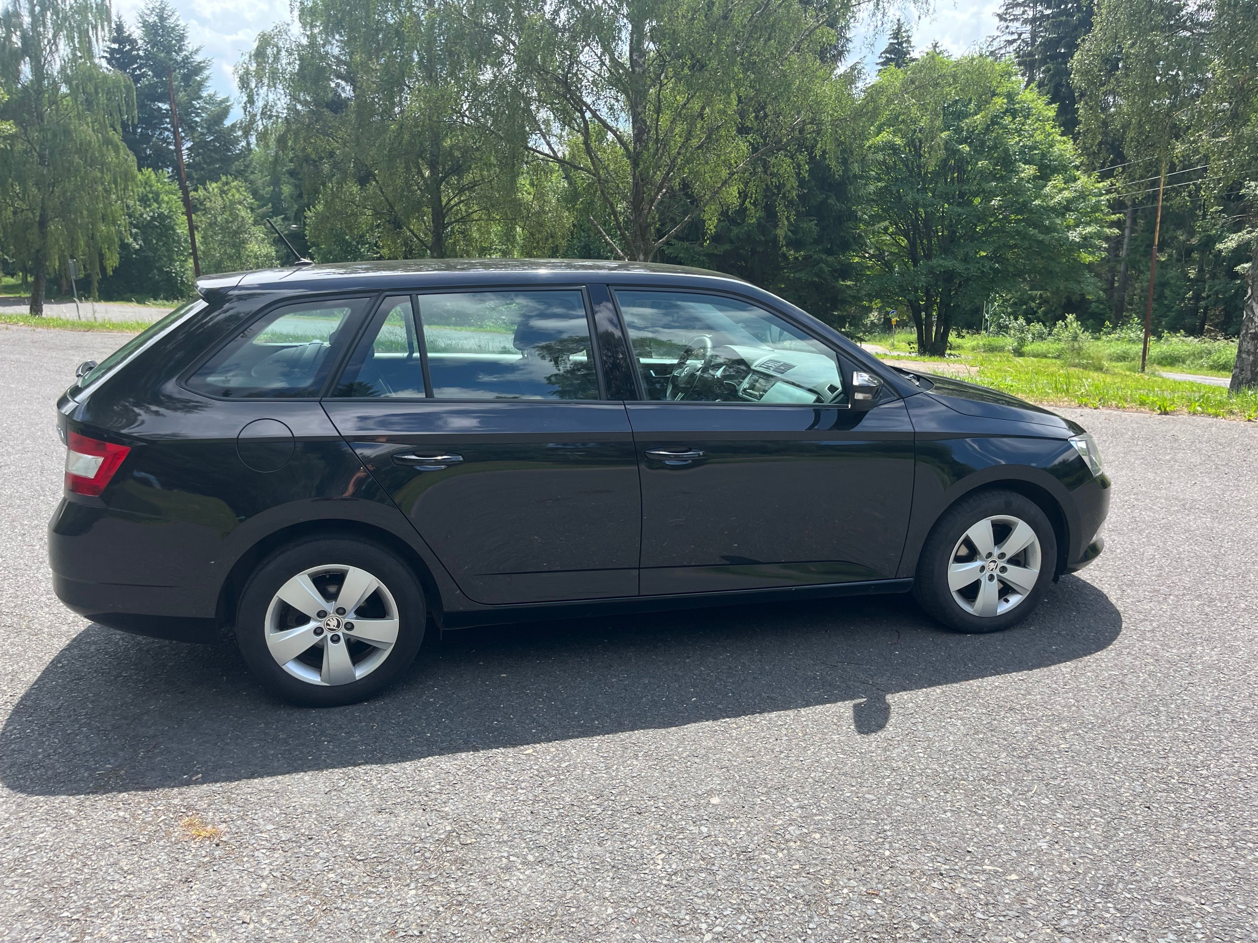 Škoda Fabia, 1.2TSI 81KW-serviska,nebourané - fotka 3