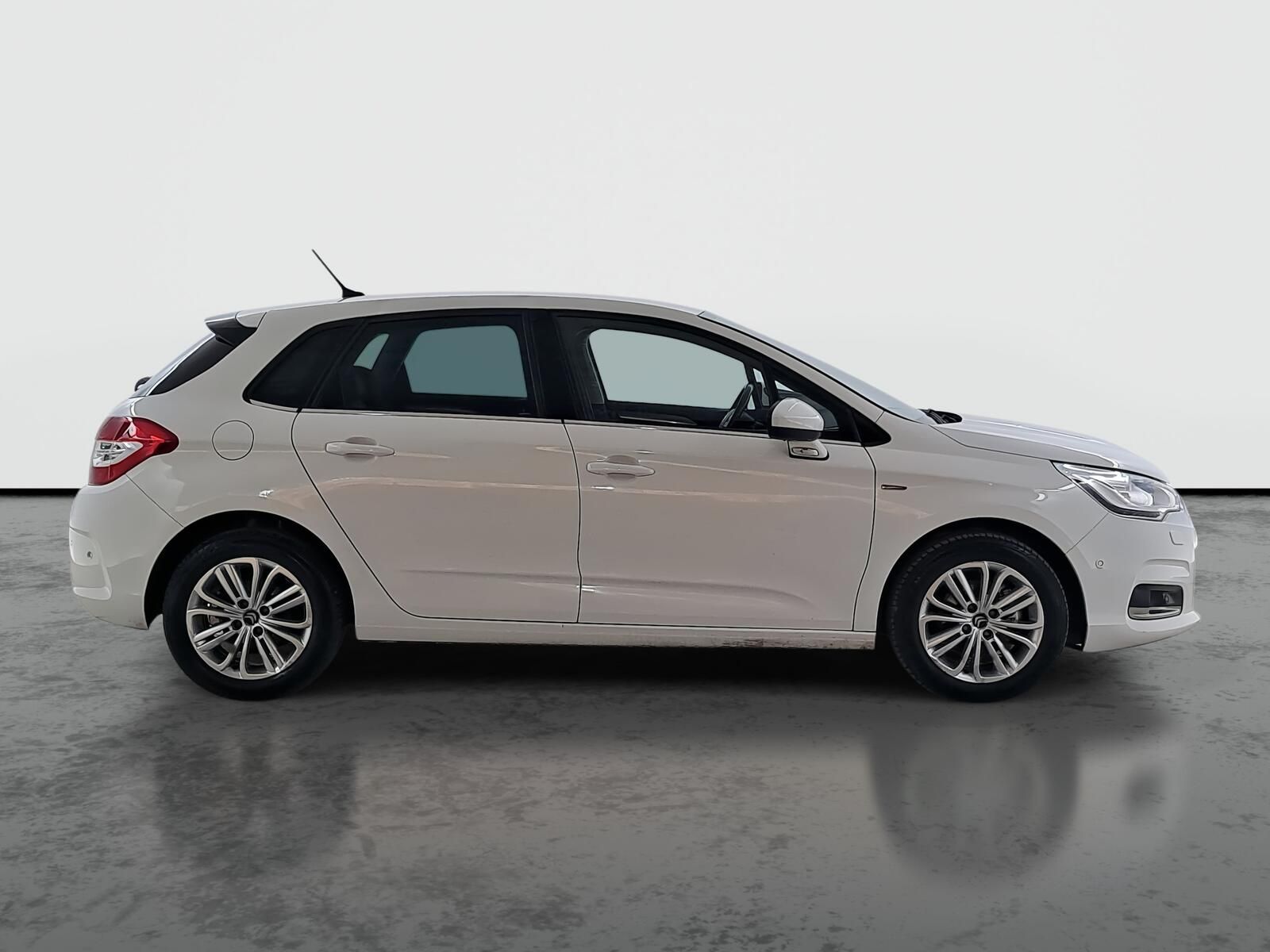 Citroën C4, 1.6 HDi, po STK - fotka 6