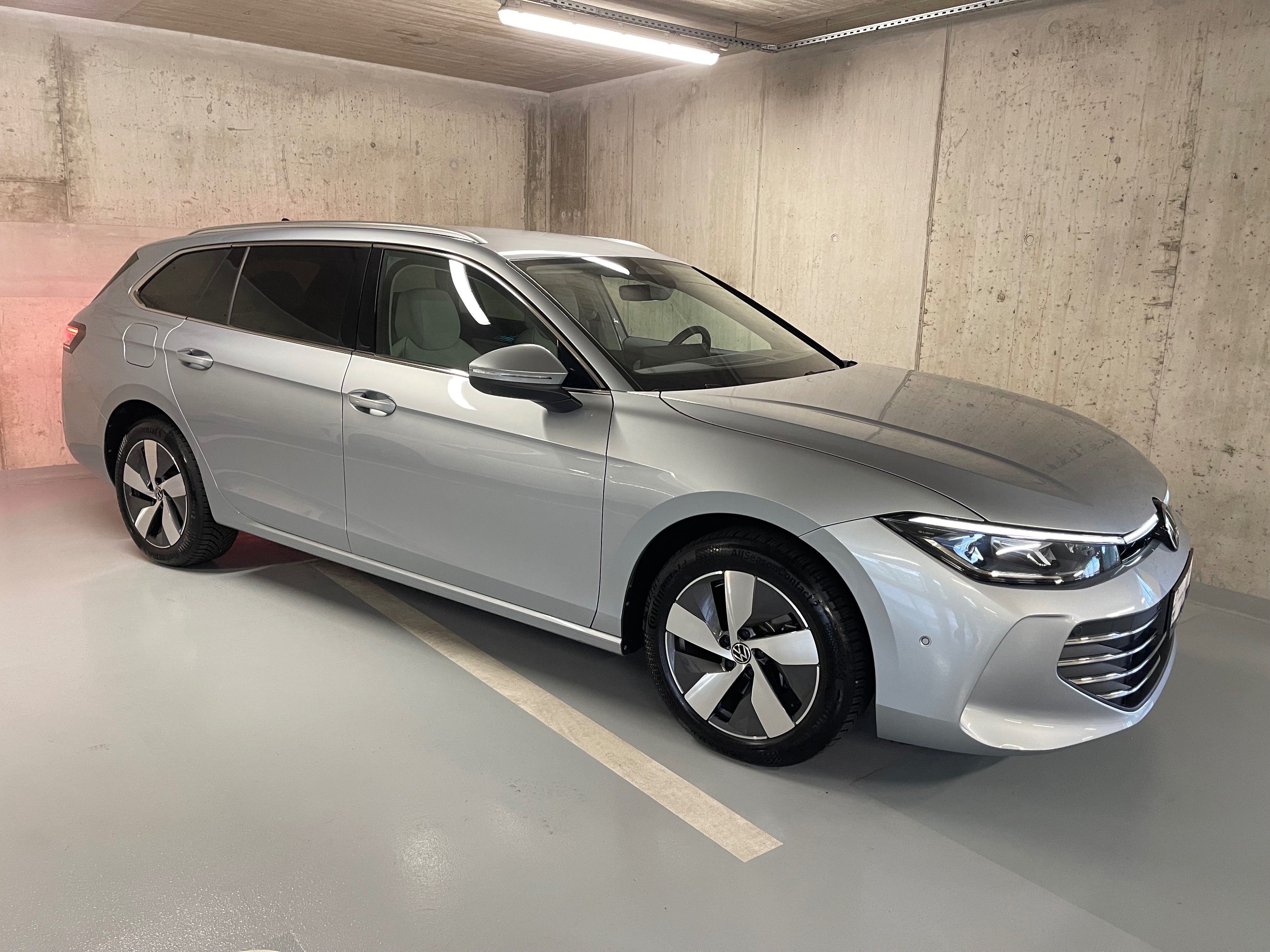 Volkswagen Passat, DCC/HUD/Tažné/El.Sed./Záruka5y - fotka 4