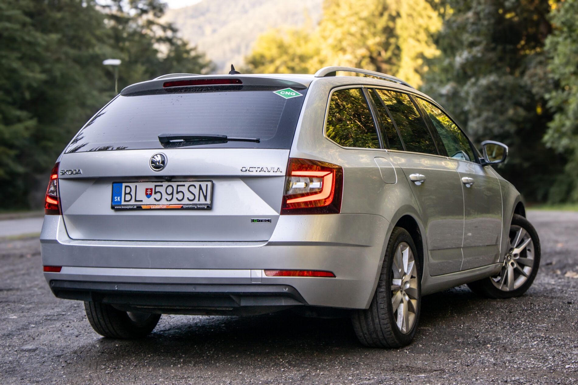 Škoda Octavia - fotka 5