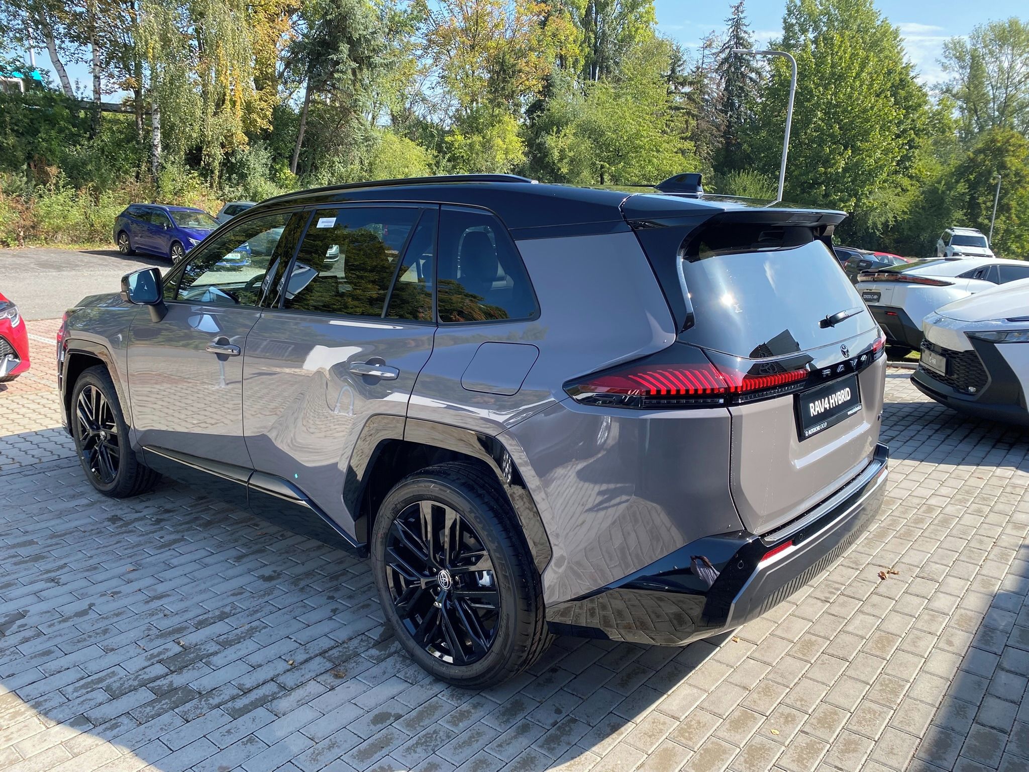 Toyota Rav4, 2.5 PHEV 4x4 STYLE Tažné zař. - fotka 4