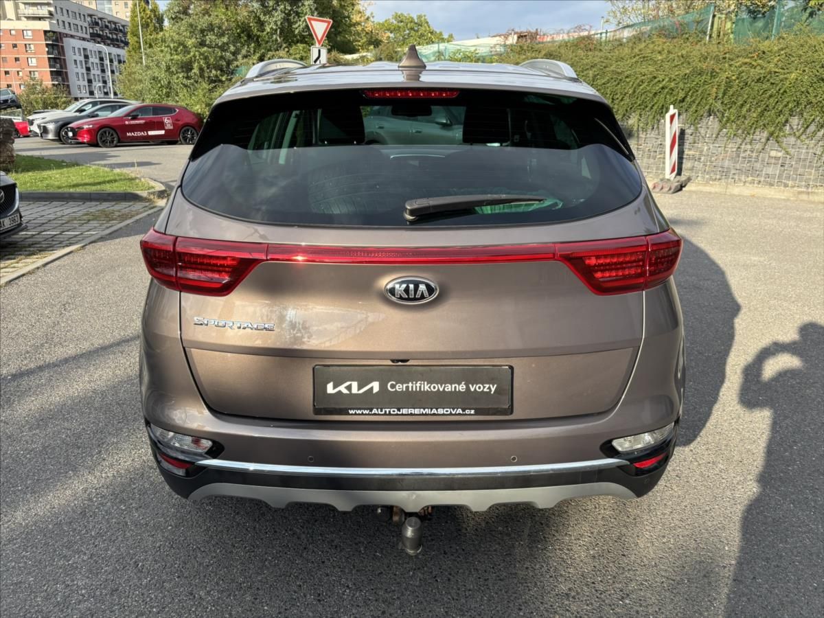 Kia Sportage, 1,6 i AT 4x4 TOP ZÁRUKA TAŽNÉ - fotka 4