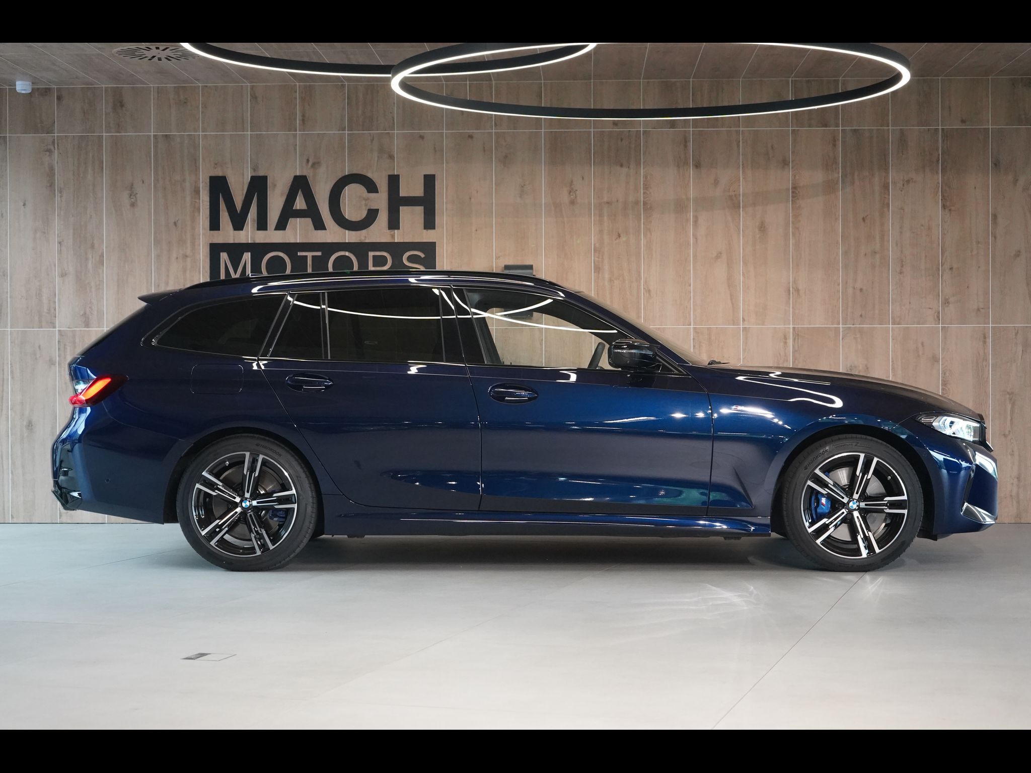 BMW Řada 3, M340i xDrive Touring, Panorama - fotka 6
