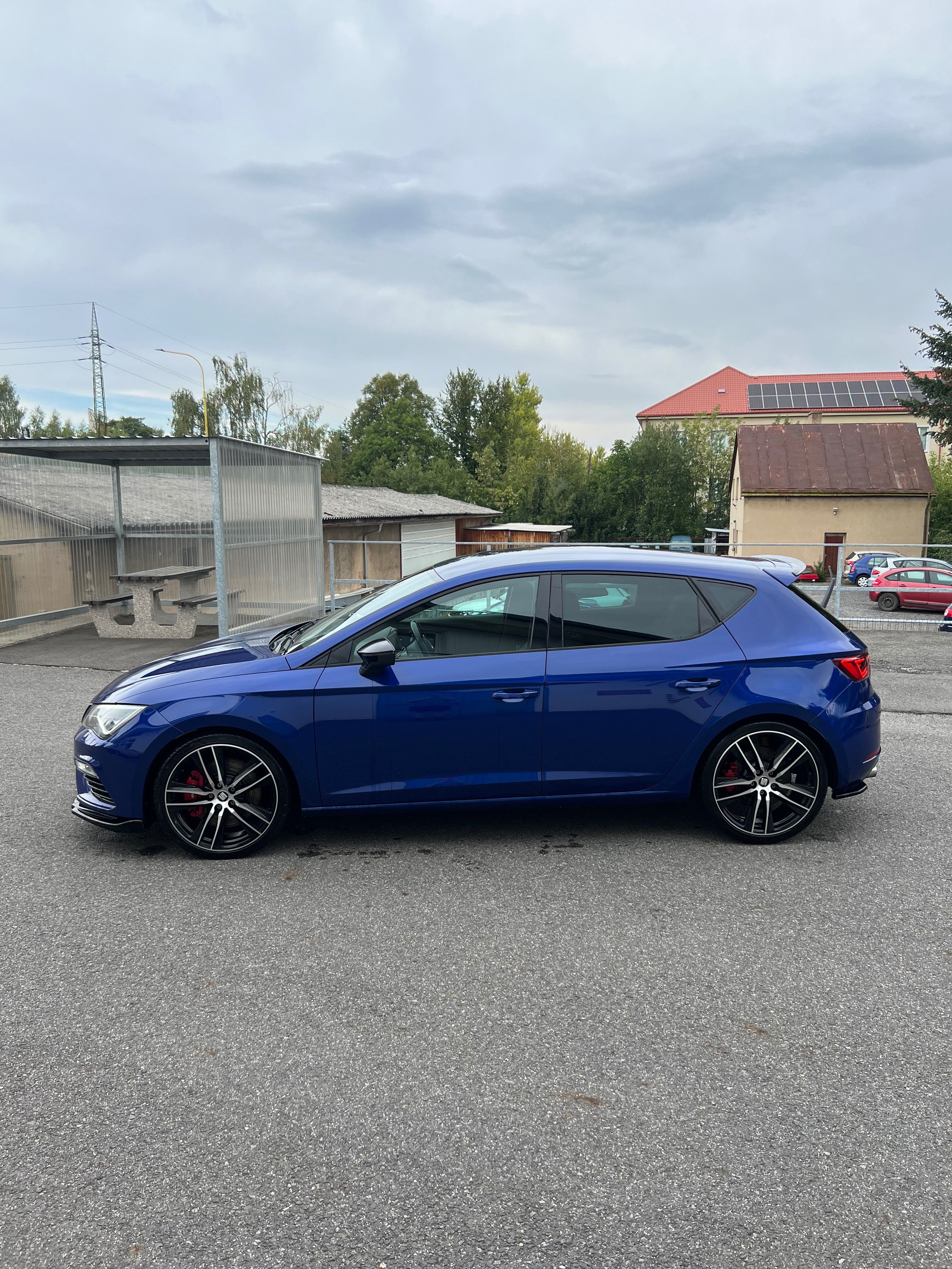 Seat Leon, Cupra 300 - fotka 3