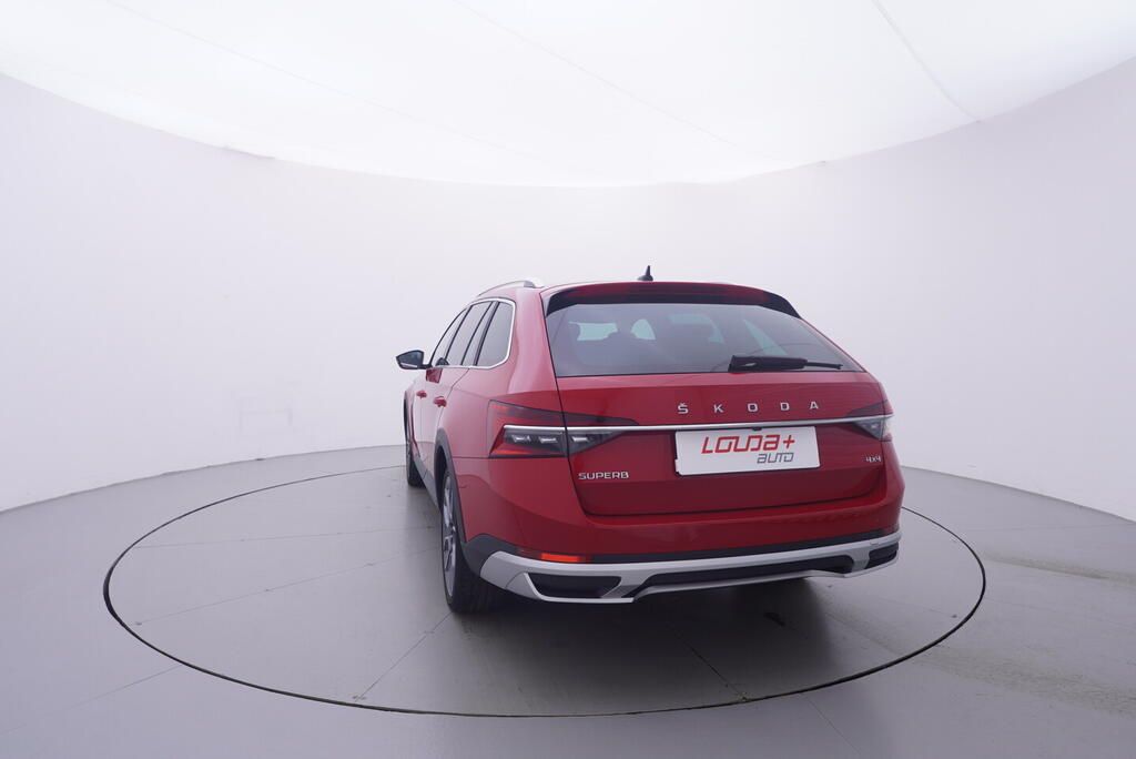 Škoda Superb, Scout 2.0 TDI 147 kW - fotka 4