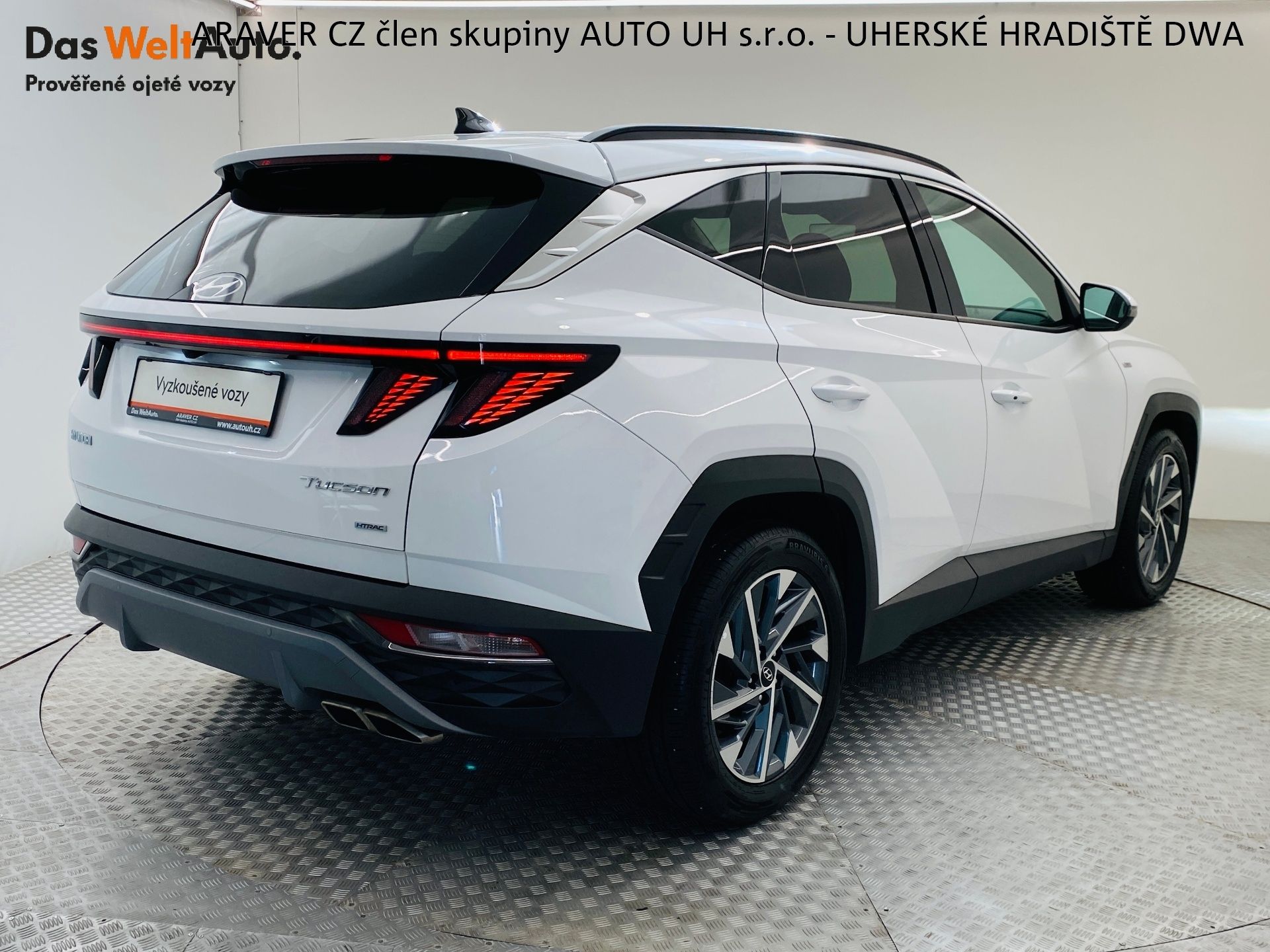 Hyundai Tucson, 1.6 T-GDi MHEV 132kW 4x4 - fotka 2
