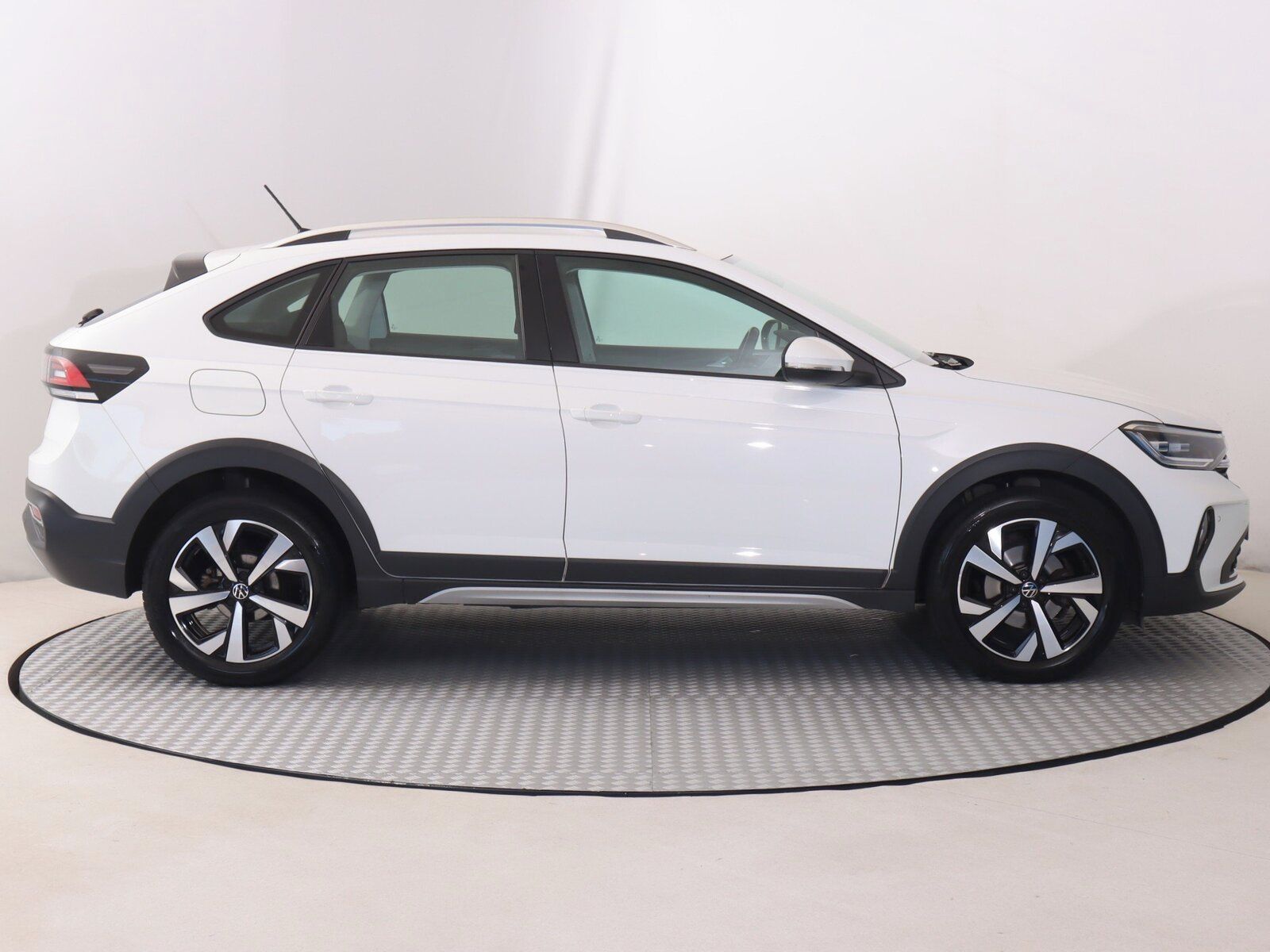 Volkswagen Taigo, 1.5 TSI, Automat, Serv.kniha - fotka 6
