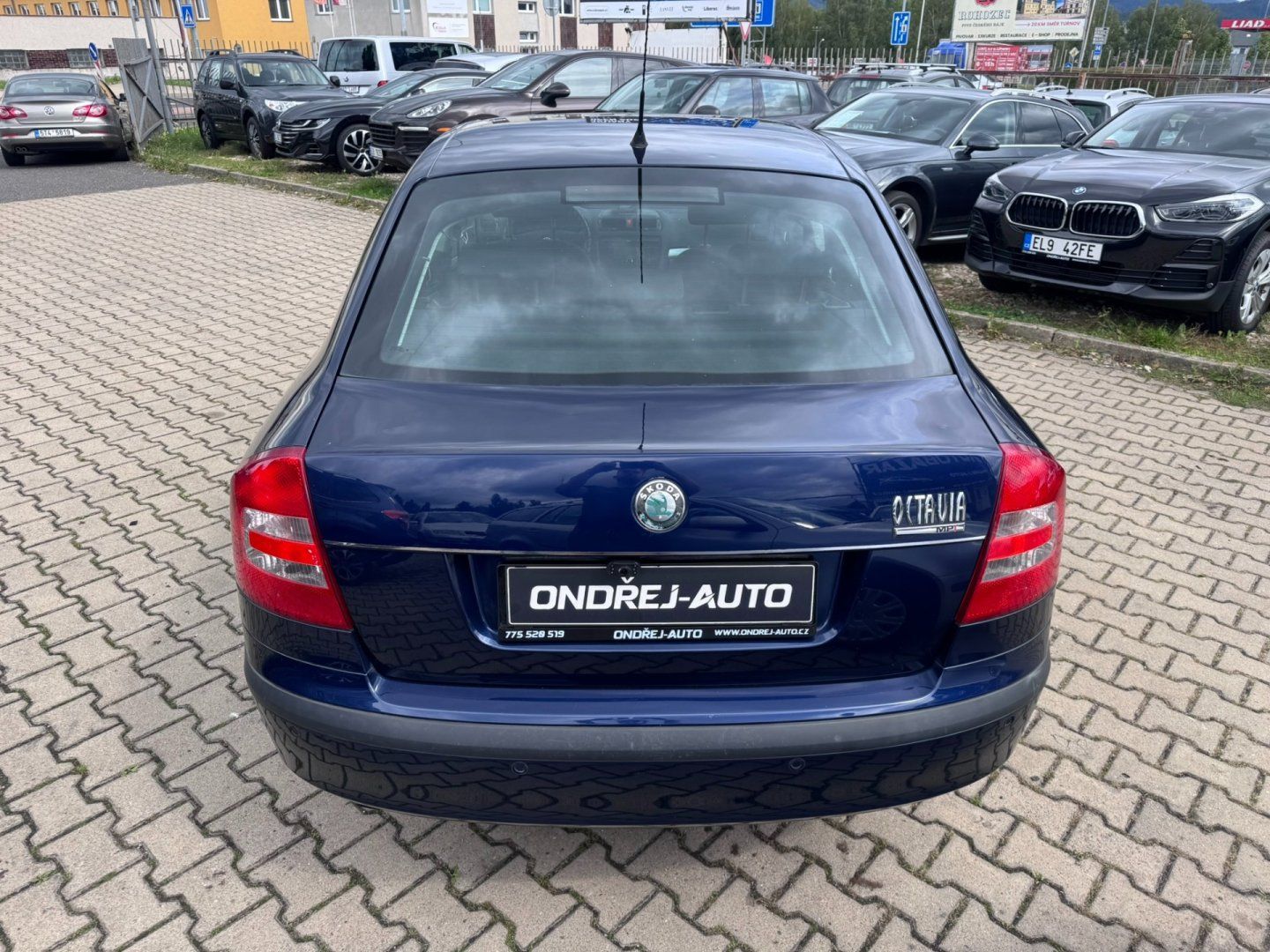 Škoda Octavia, 1,6 MPI 75 KW NOVÁ STK - fotka 4