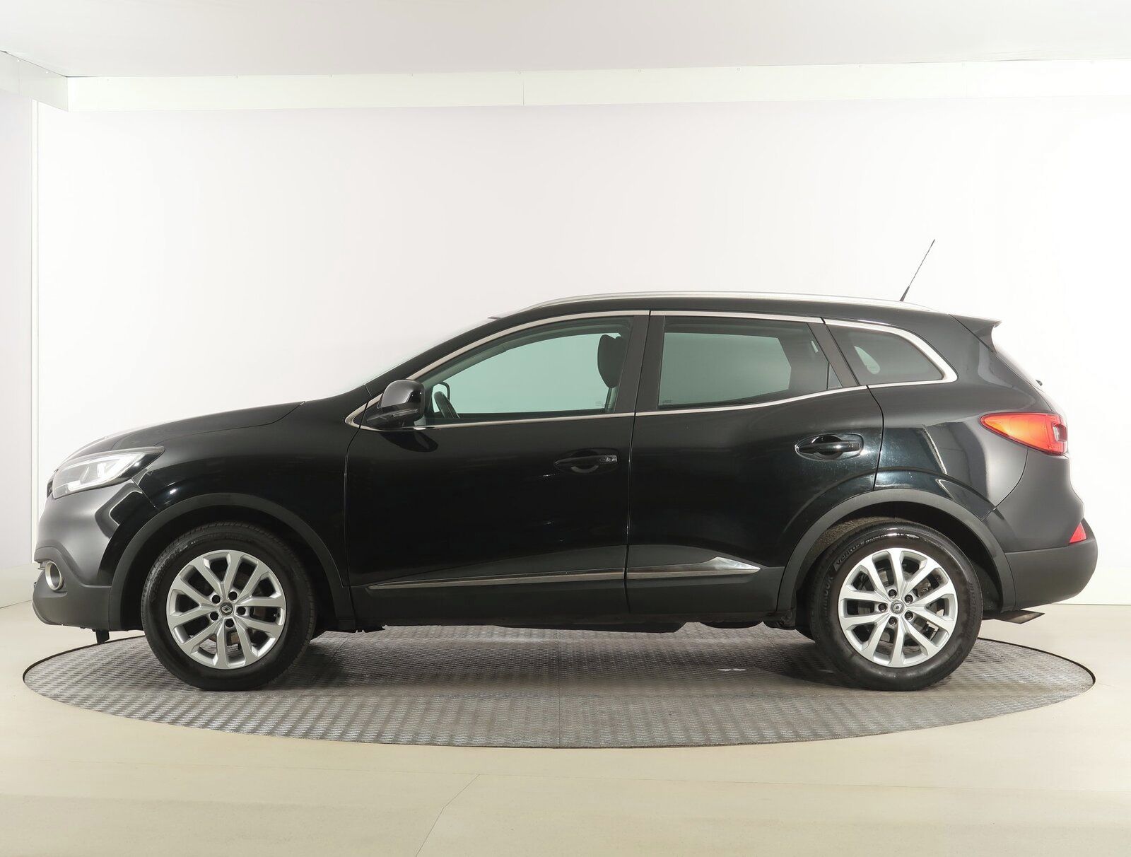 Renault Kadjar, 1.2 TCe, ČR,1.maj, Serv.kniha - fotka 3