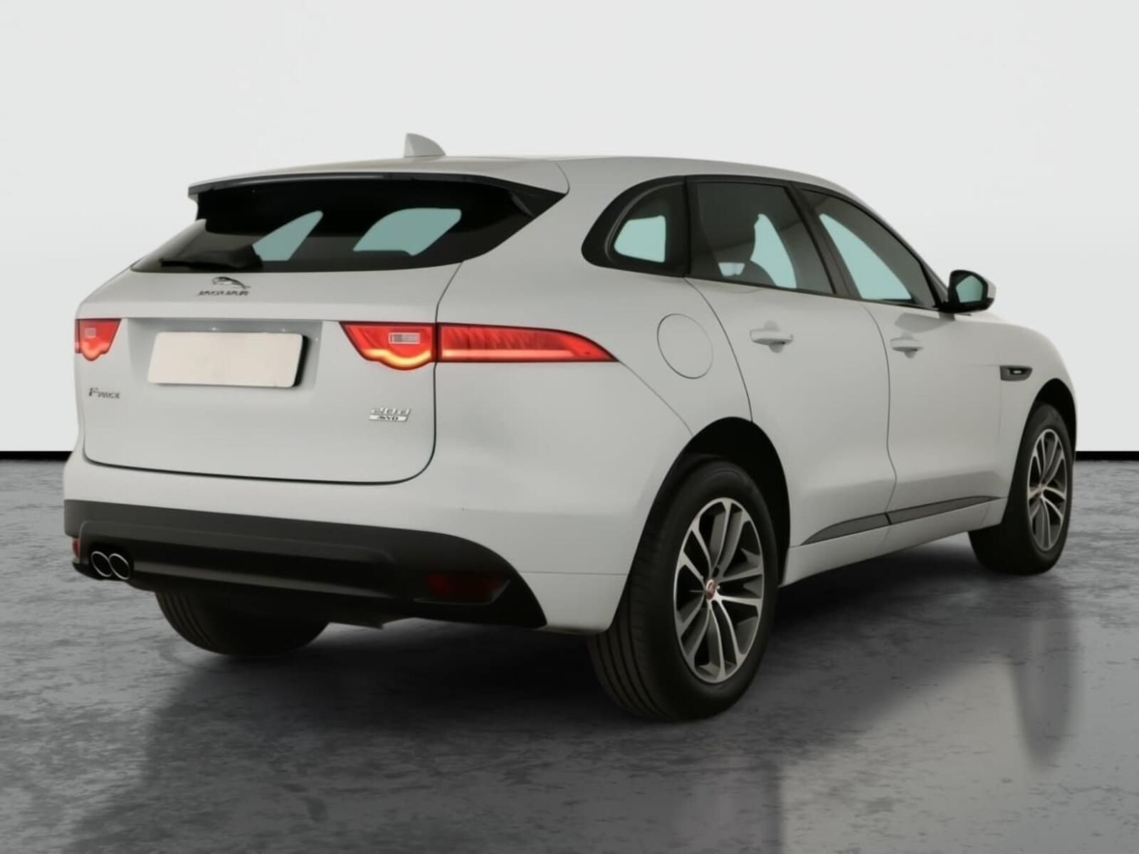 Jaguar F-Pace, 20d AWD, 4X4, Automat, ČR - fotka 5