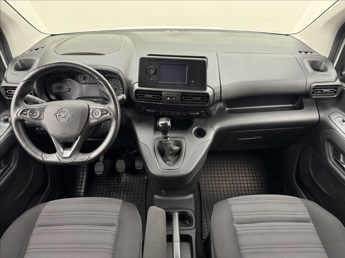 Opel Combo, 1,2 81kW VÝHŘEV TAŽNÉ 1MAJ ČR - fotka 6