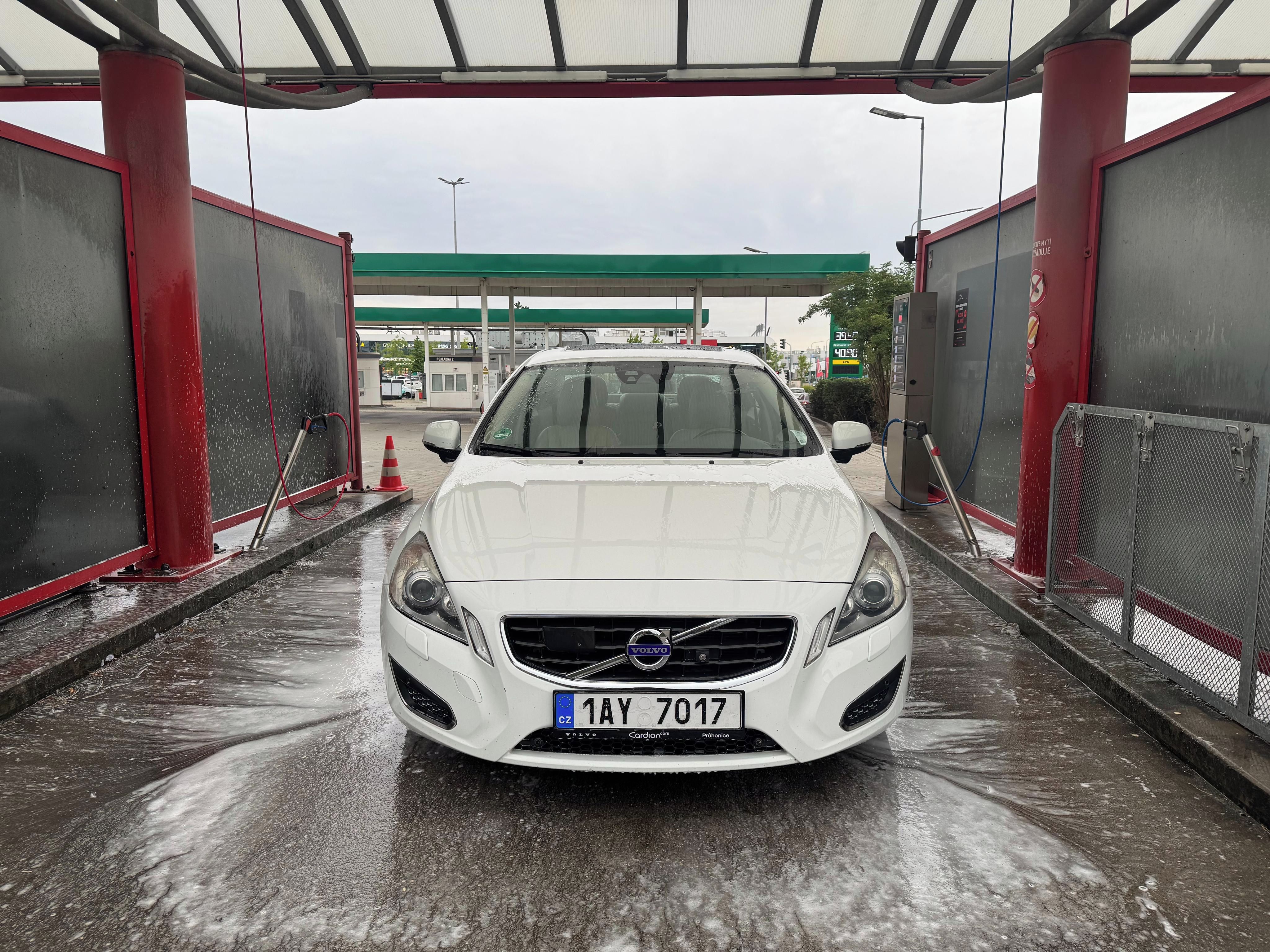 Volvo S60, 2.4D5, AUTORIZOVANÝ SERVIS - fotka 6