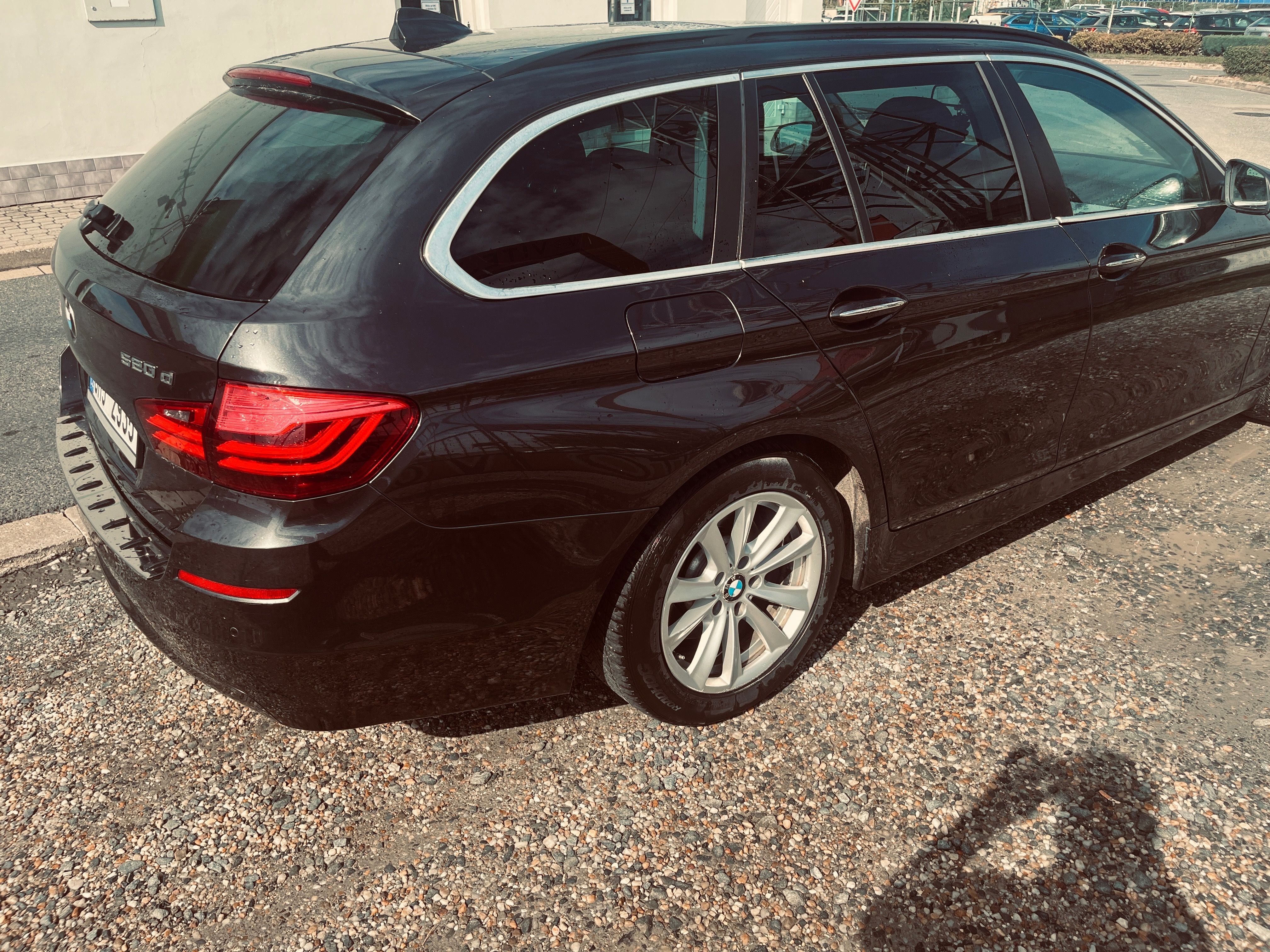 BMW Řada 5, 520d
