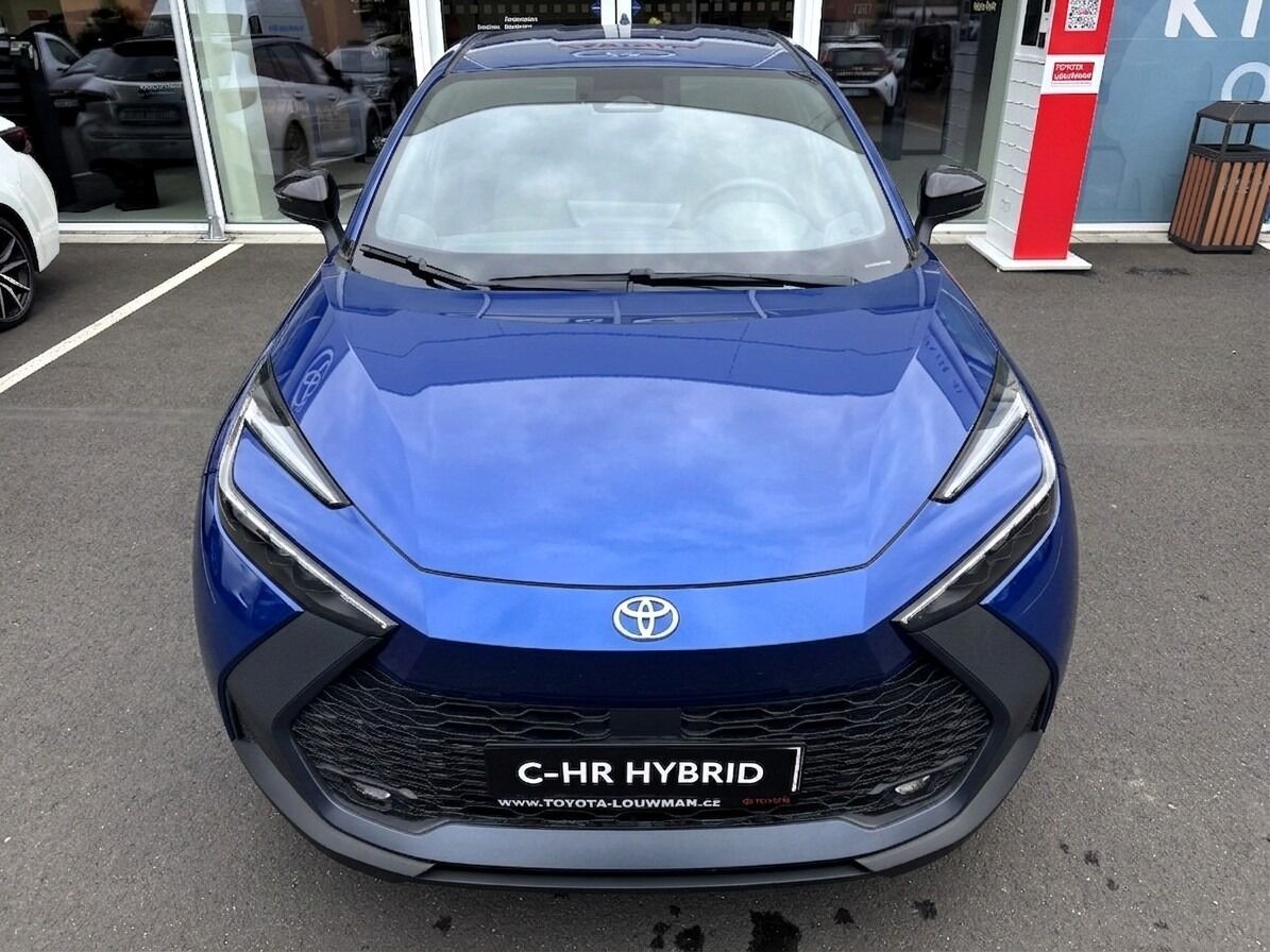 Toyota C-HR, 1,8   Style HEV CVT - fotka 2