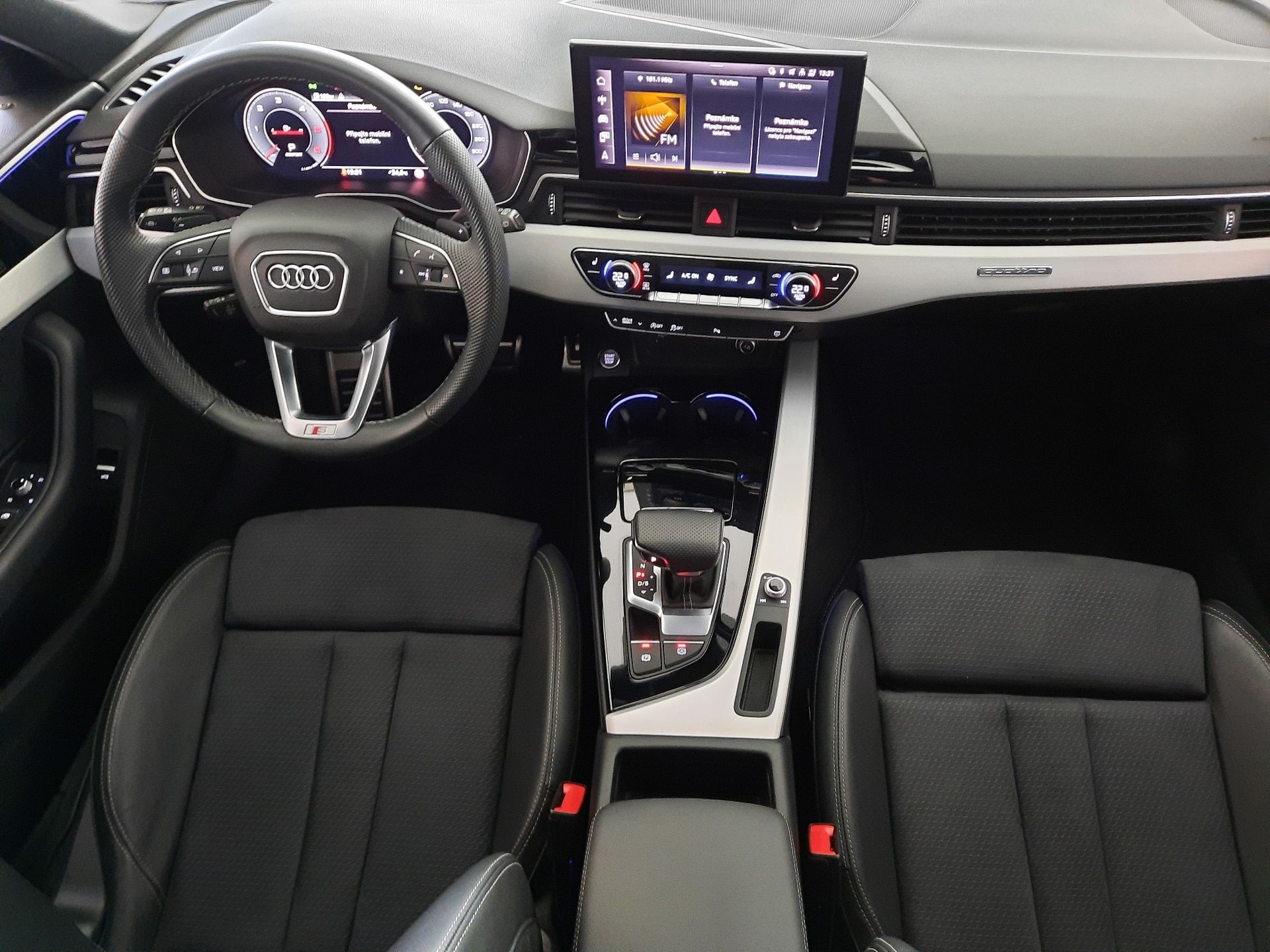 Audi A4 Avant, 40 TDI quattro (150kW/204k) S - fotka 5