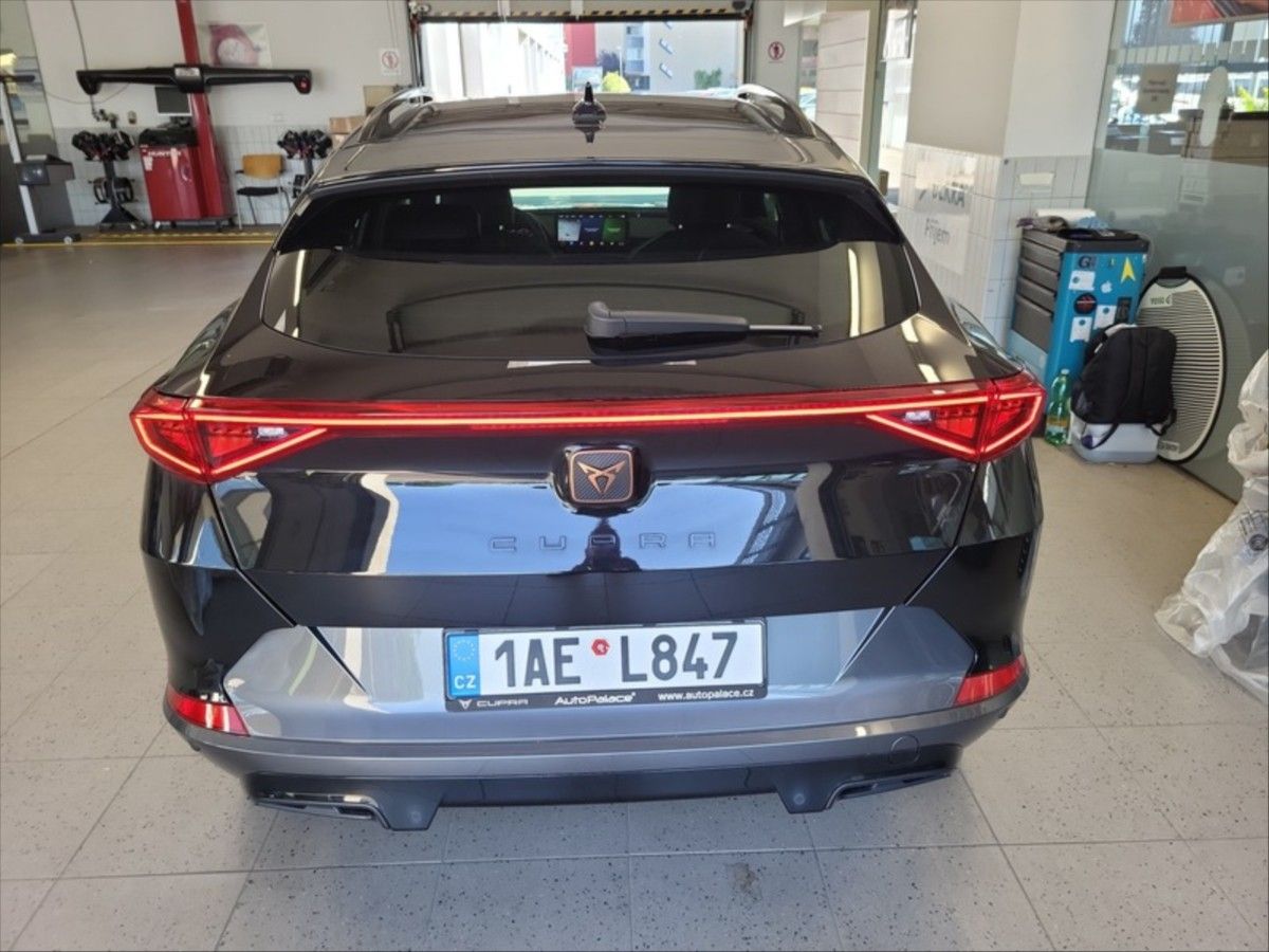 Cupra Formentor, 1,5 TSi 110kW DSG 4x2 - fotka 6