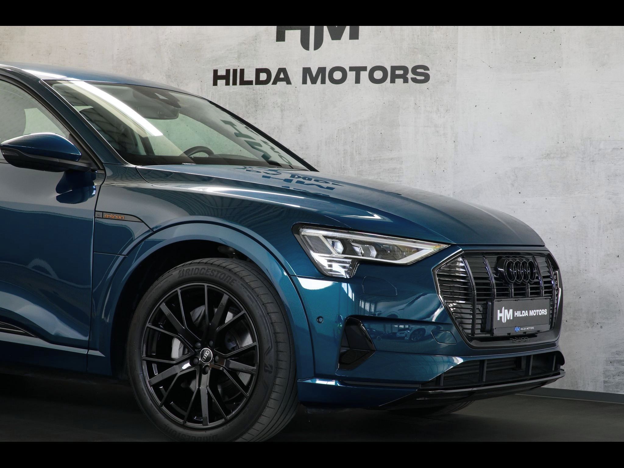 Audi e-tron, 55 300kW Kessy ACC HUD ZÁRUKA - fotka 6