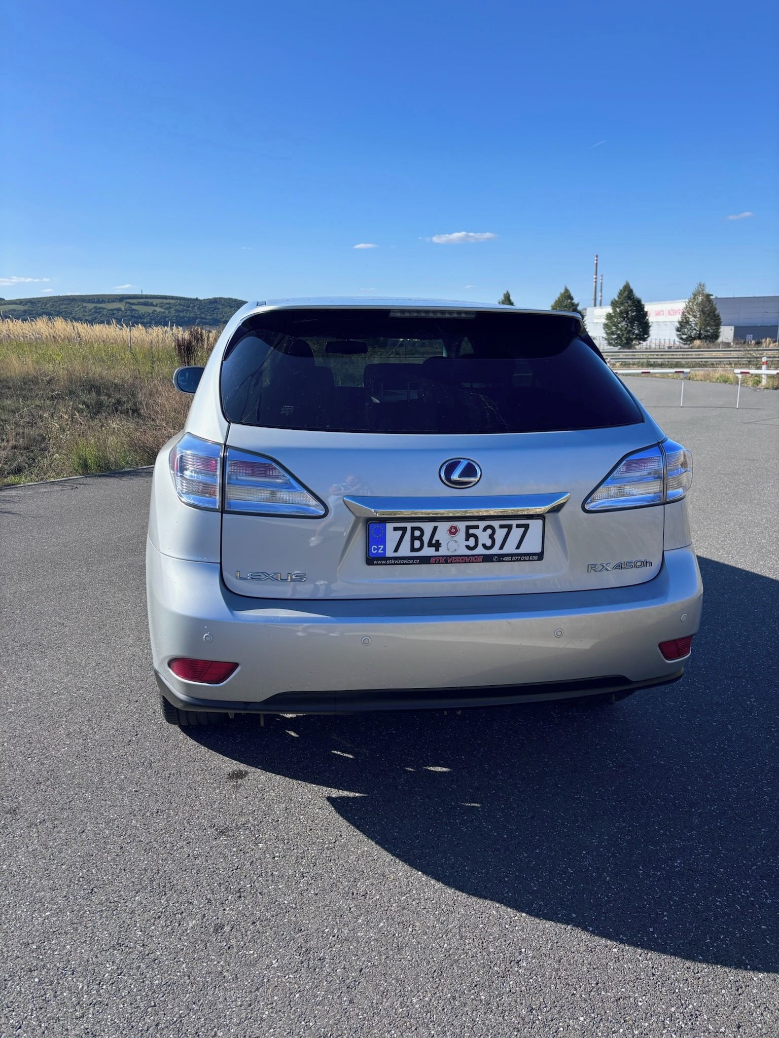 Lexus RX, Lexus RX 450h 3.5 V6 4×4 - fotka 3