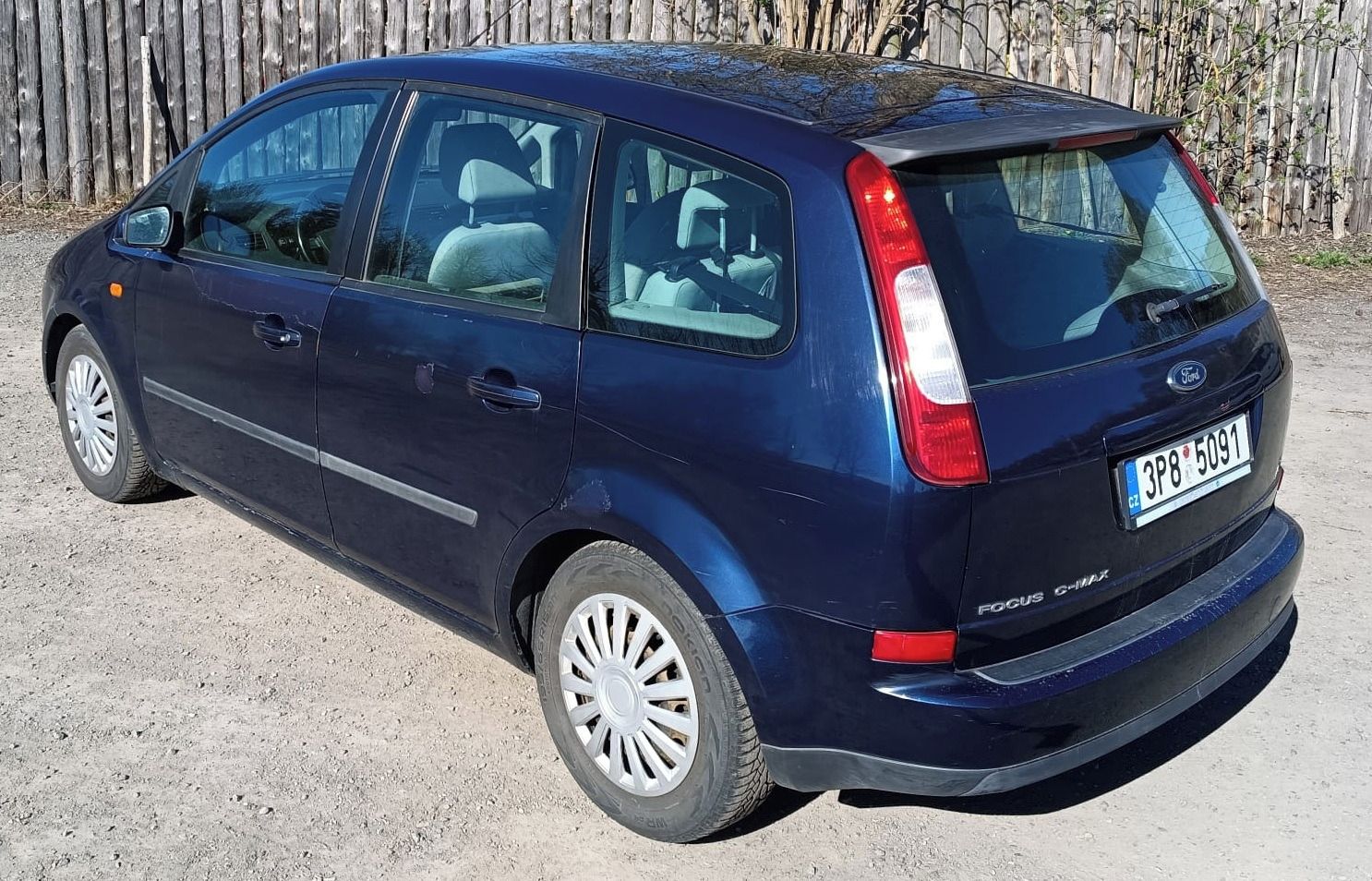 Ford C-MAX, 1,6 benzín - fotka 3