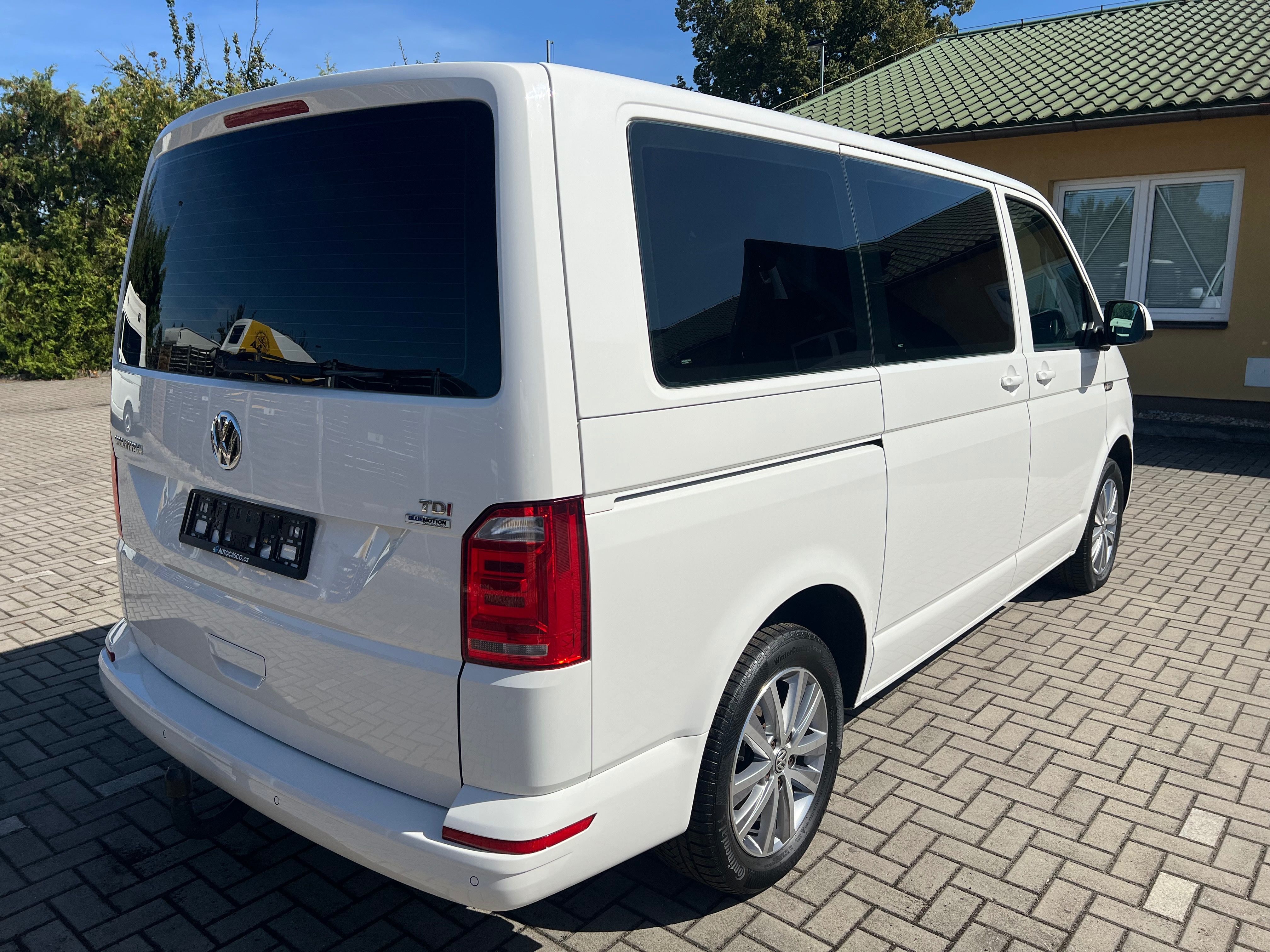 Volkswagen Multivan, 2.0TDI 110kW manuál tažné 7-m - fotka 5
