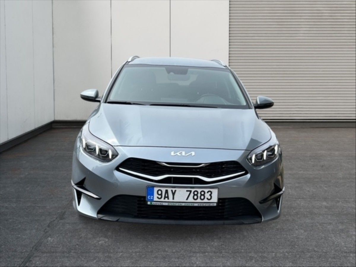 Kia Cee´d, 1,5 T-GDI 118 Top AT - fotka 2