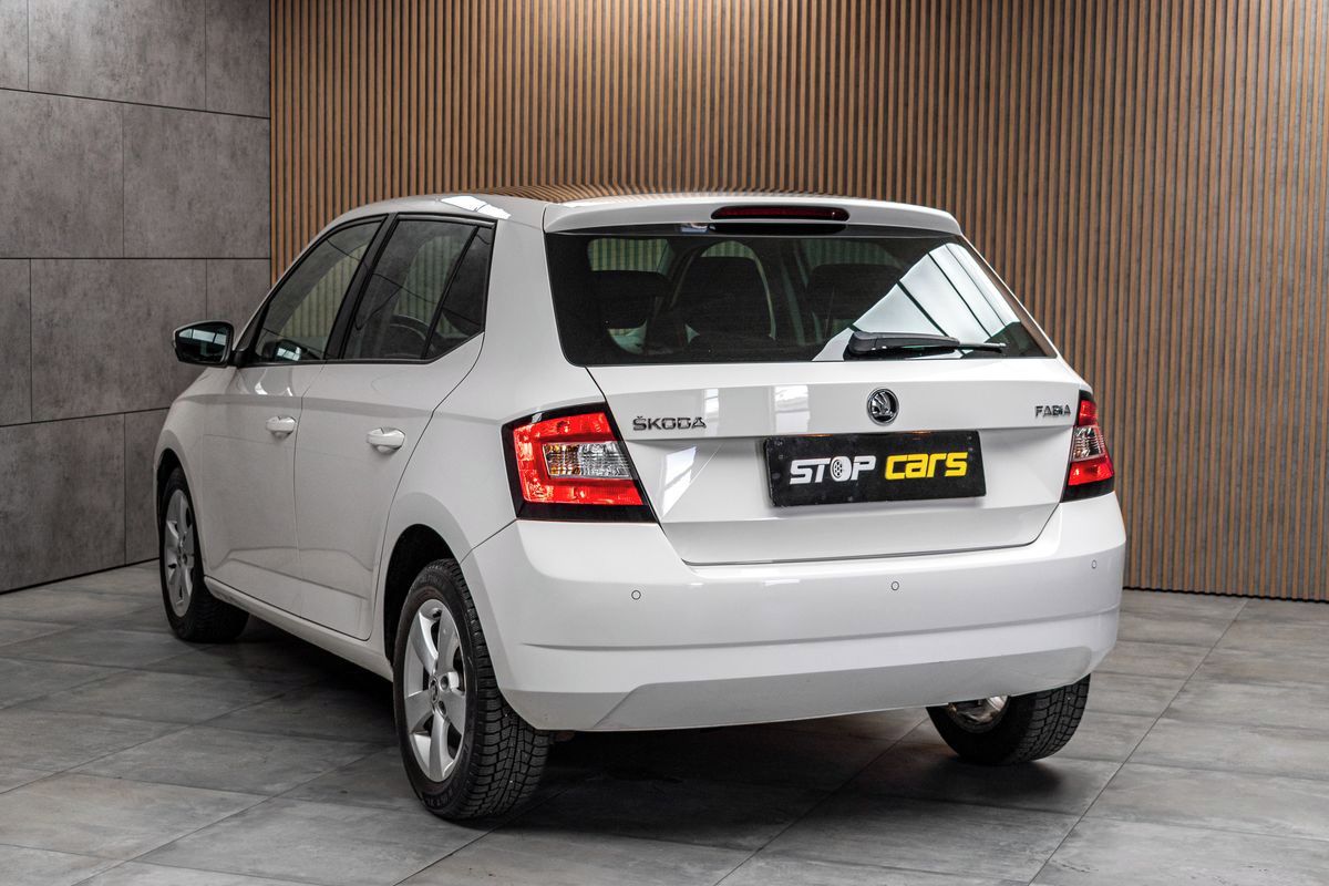 Škoda Fabia, 1.2 TSI DSG*STYLE*PANORAMA*DPH - fotka 4