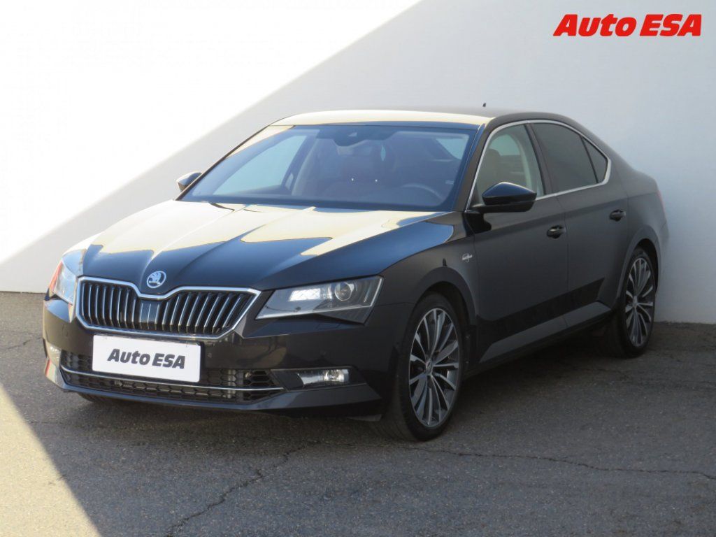 Škoda Superb, 2.0tdi,ČR - fotka 3