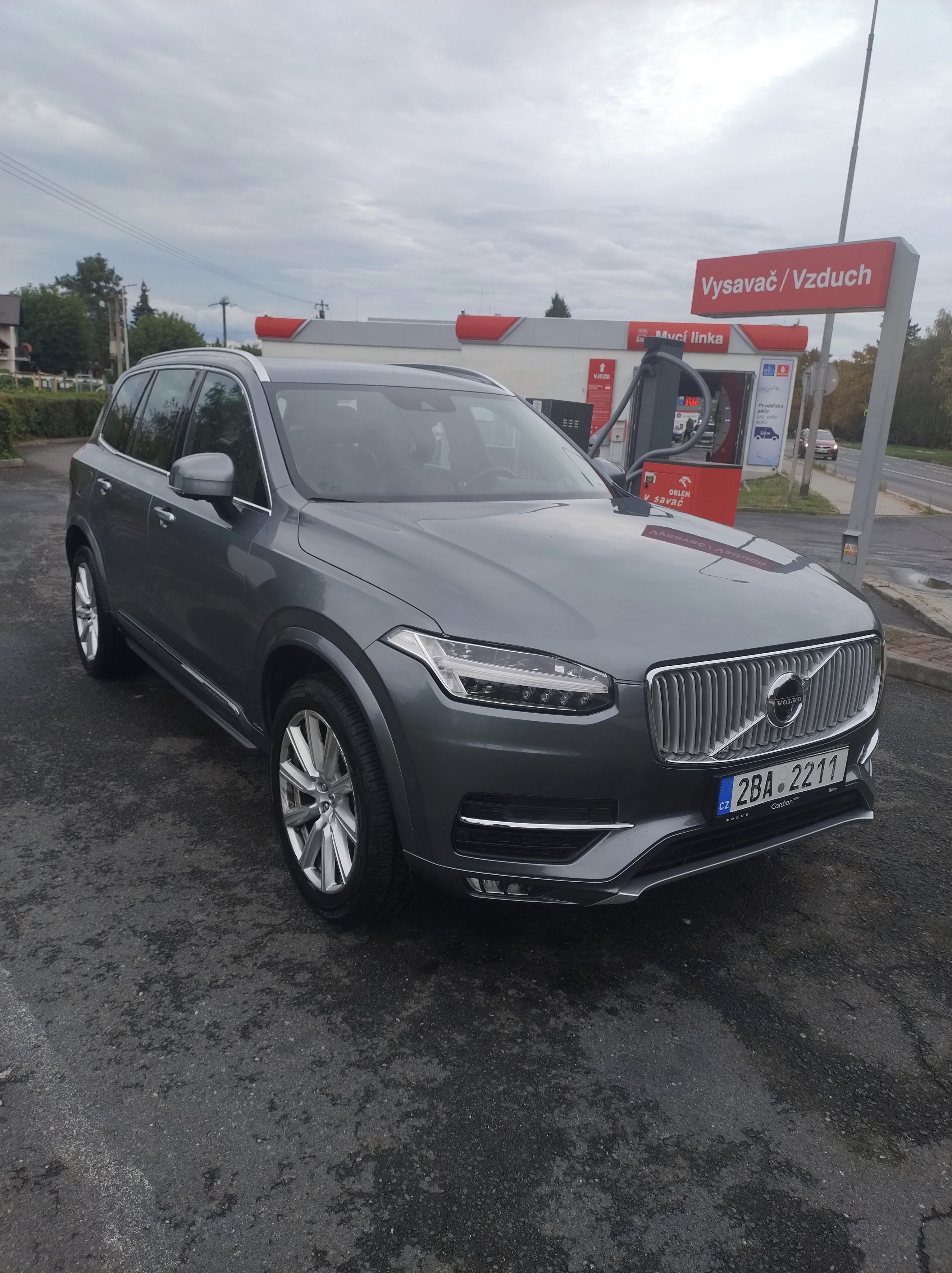 Volvo XC90, Volvo XC90 T6 - fotka 3