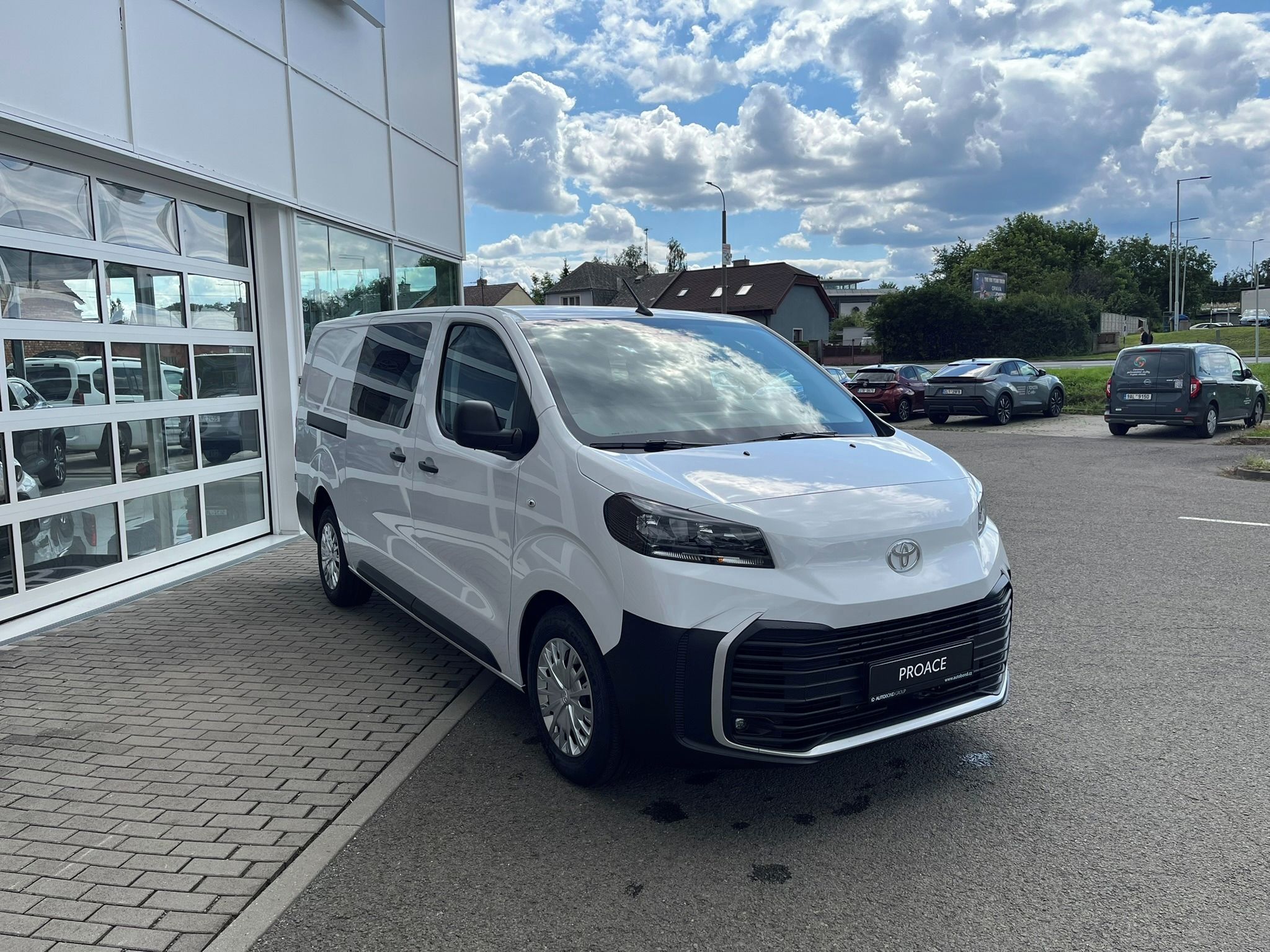 Toyota Proace, 2.2L CrewCab TAŽNÉ - fotka 3