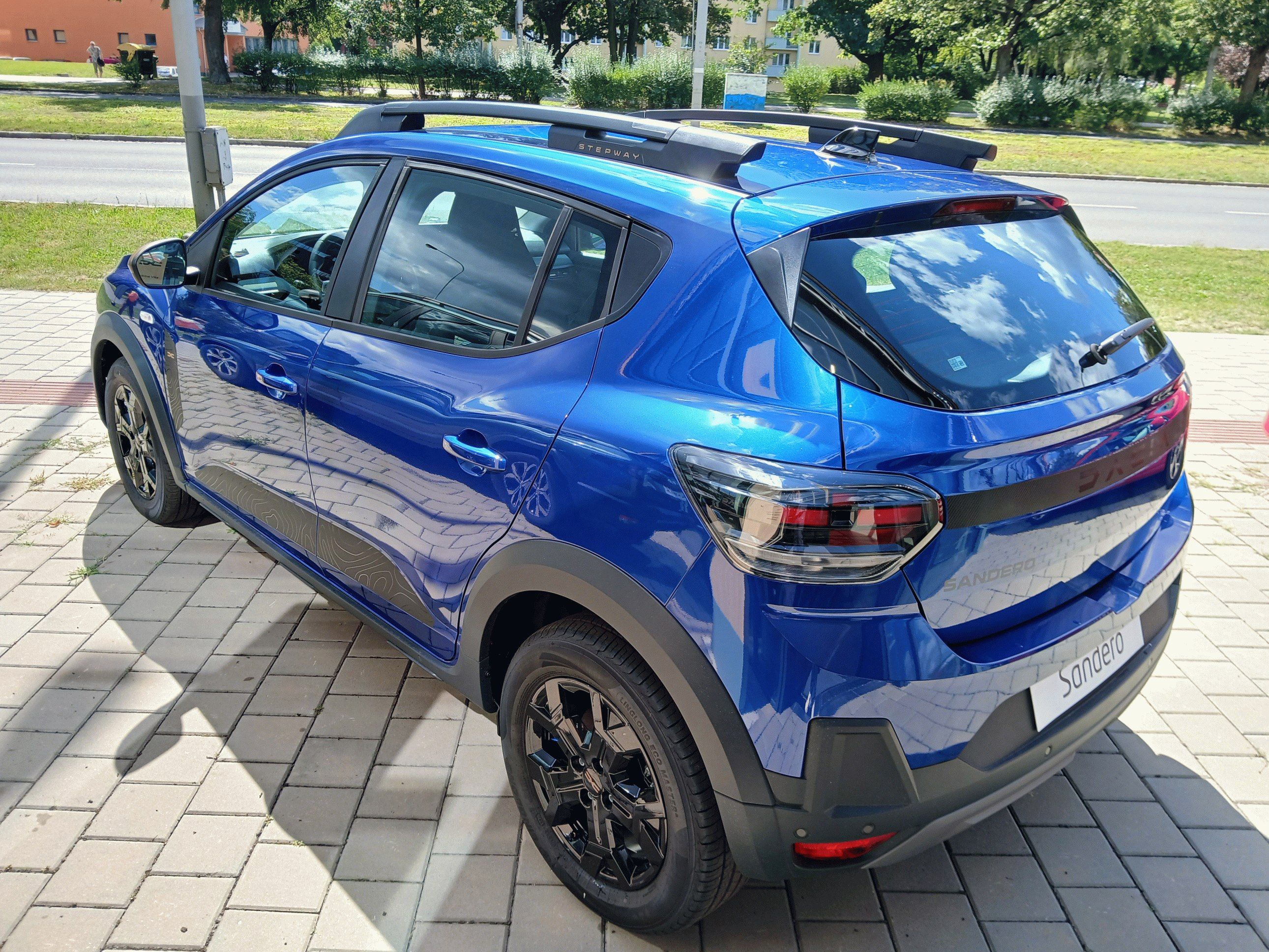 Dacia Sandero, Extreme Eco-G 120 Pobočka Ostr - fotka 4