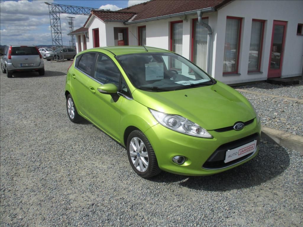 Ford Fiesta, 1,2 i,klima.serv.kniha,