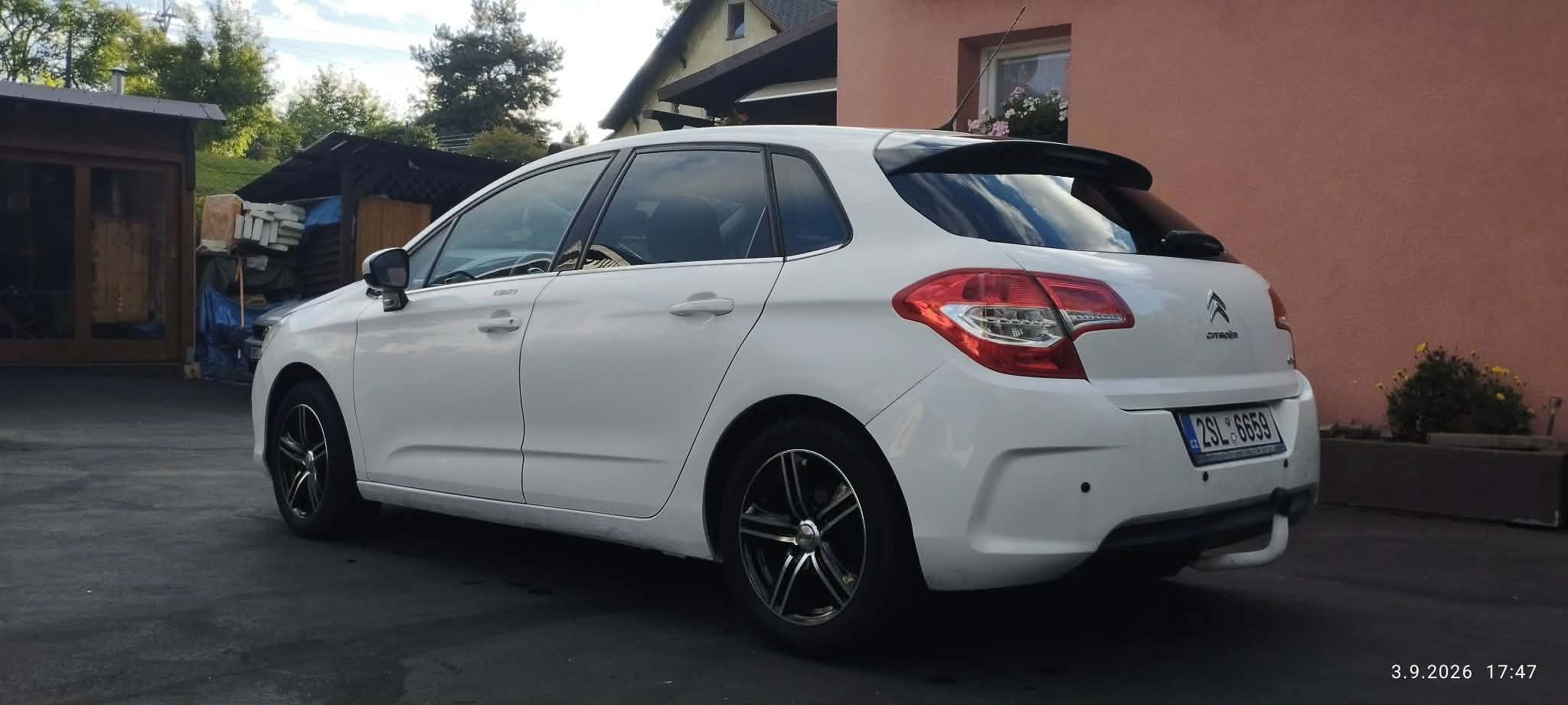 Citroën C4, 1.6 VTI - fotka 3