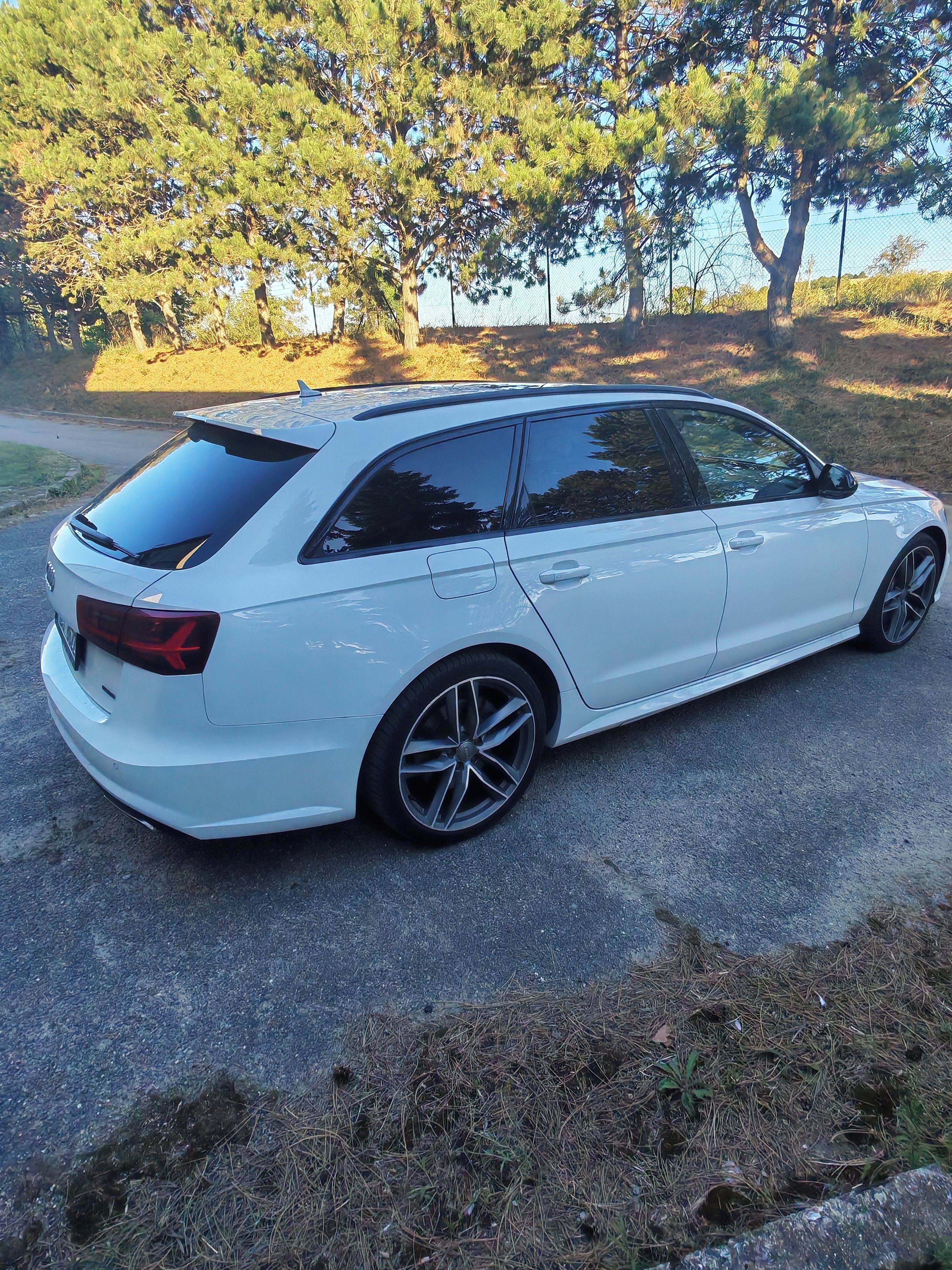 Audi A6 Avant, 3.0 TDI guattro - fotka 5
