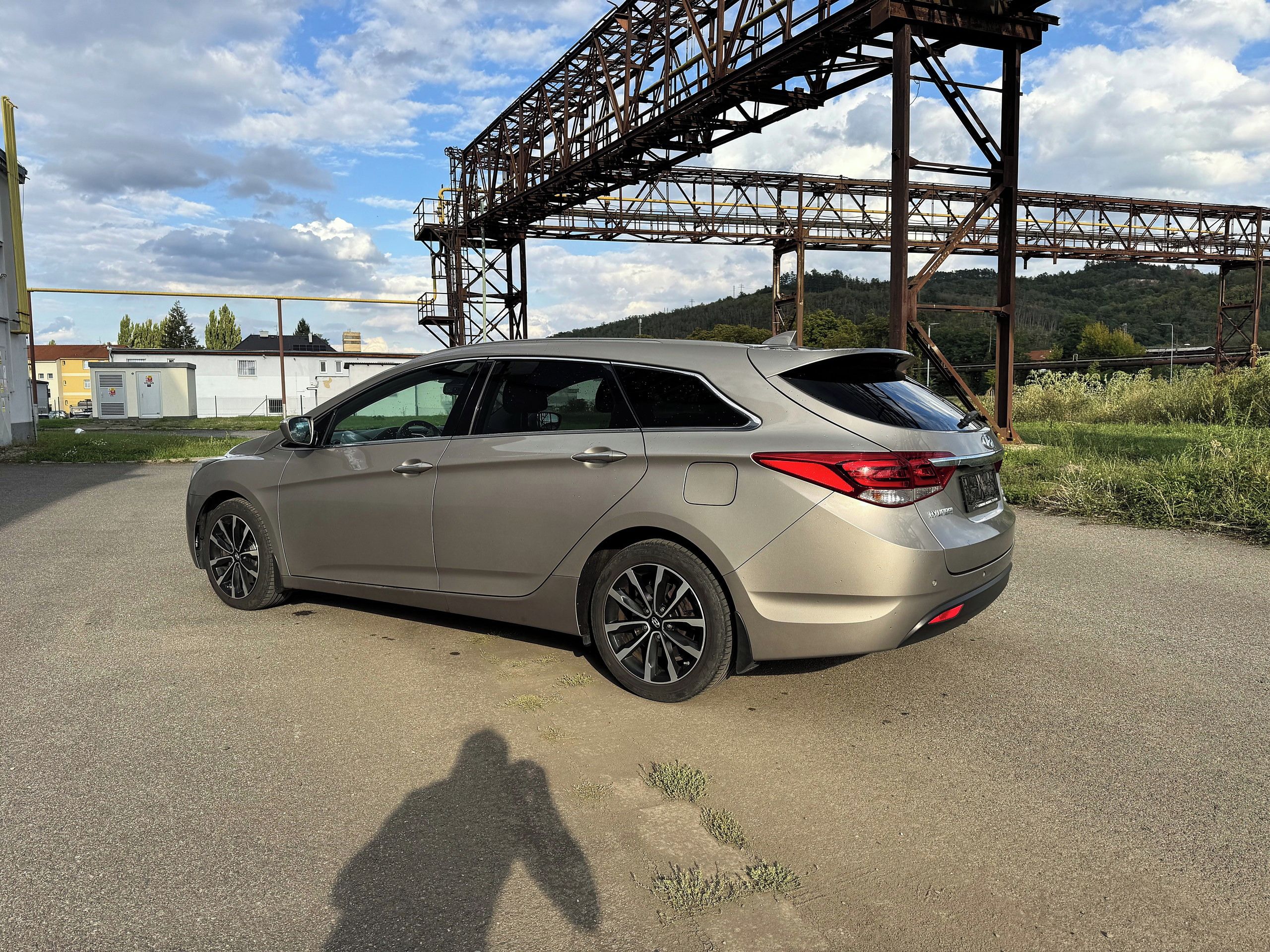 Hyundai i40, Hyundai i40 1.7 CRDi 104 kW ČR - fotka 5