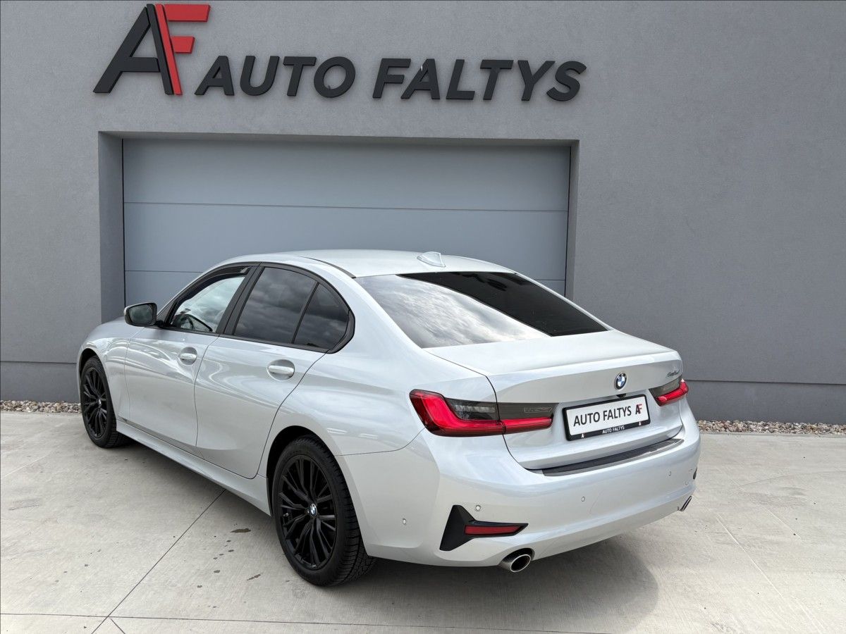 BMW Řada 3, 318d 110 KW Advantage Led - fotka 4