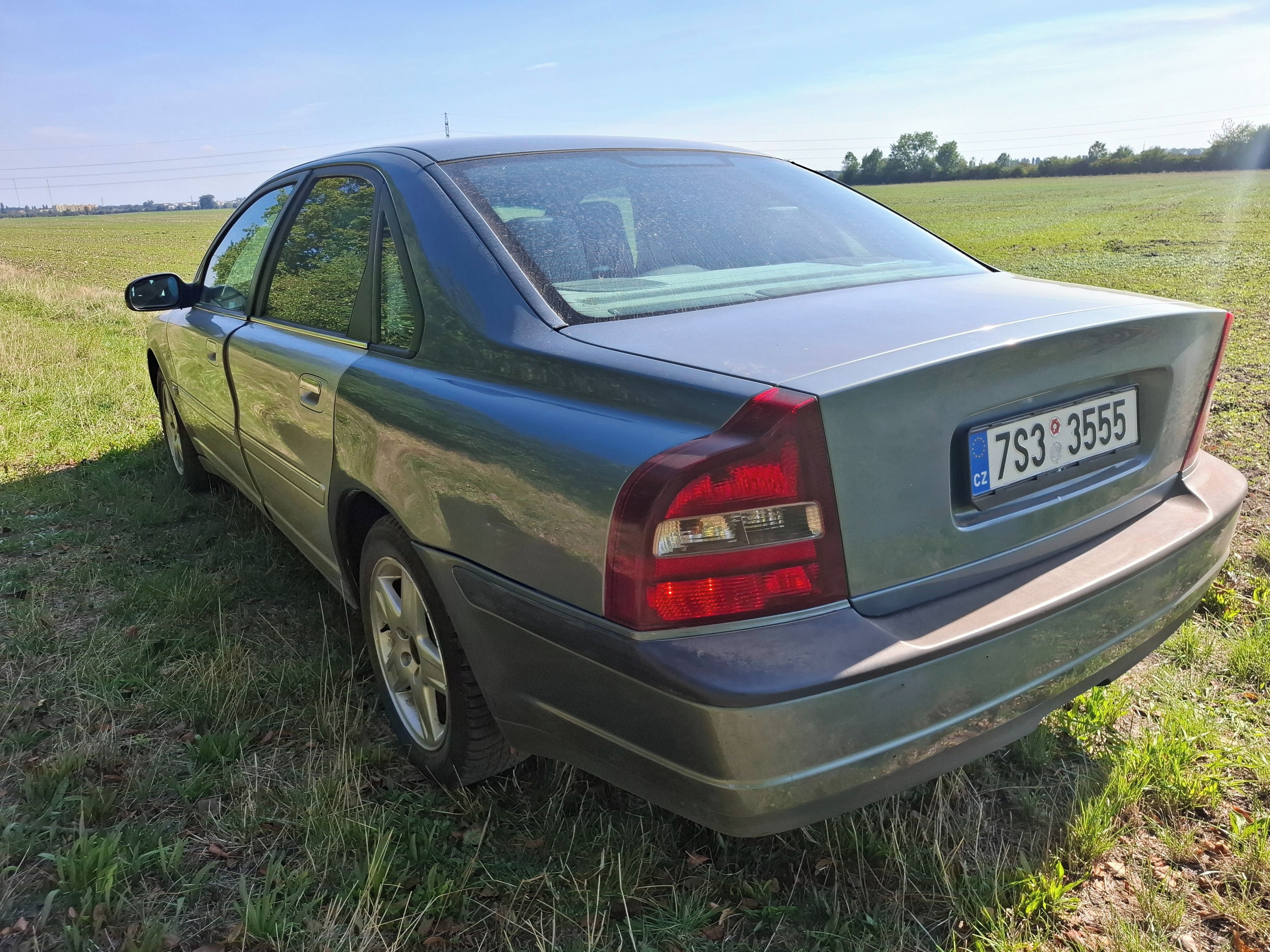 Volvo S80, 2.4 D5 - fotka 2