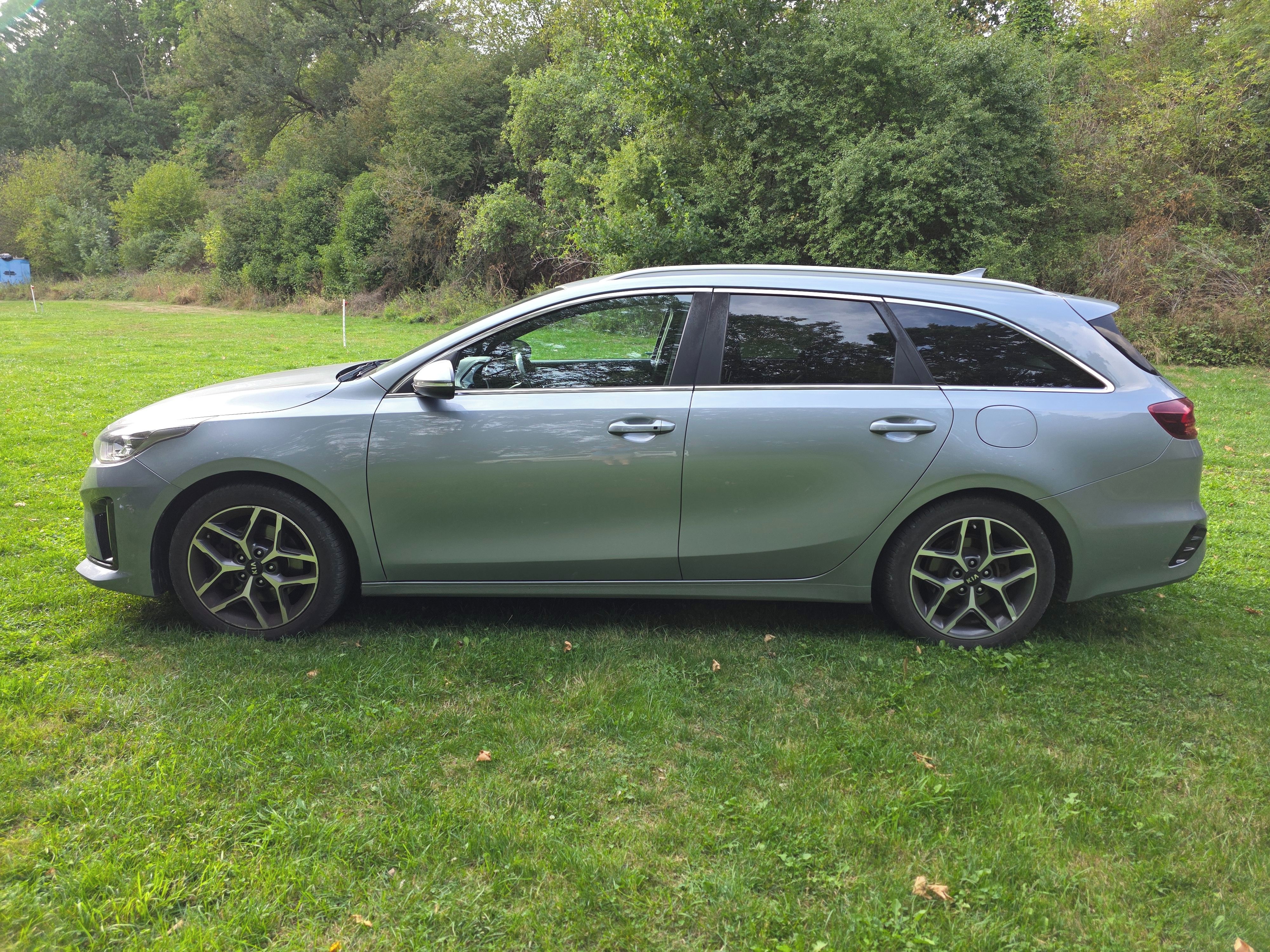 Kia Cee´d, GT-Line 1.4 T-GDI 103 kW - fotka 3