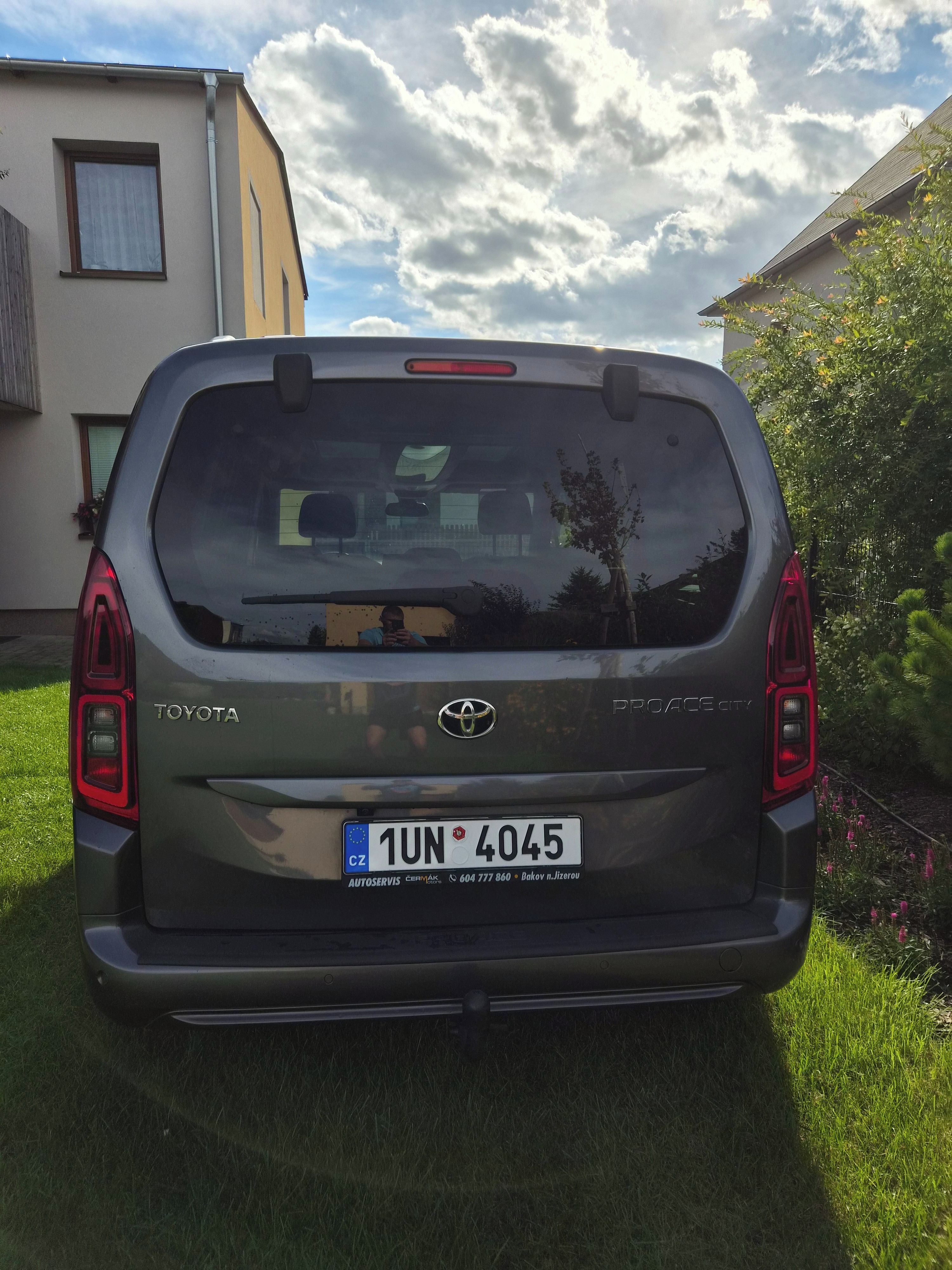 Toyota Proace City Verso, 1,2 Benzin - fotka 3