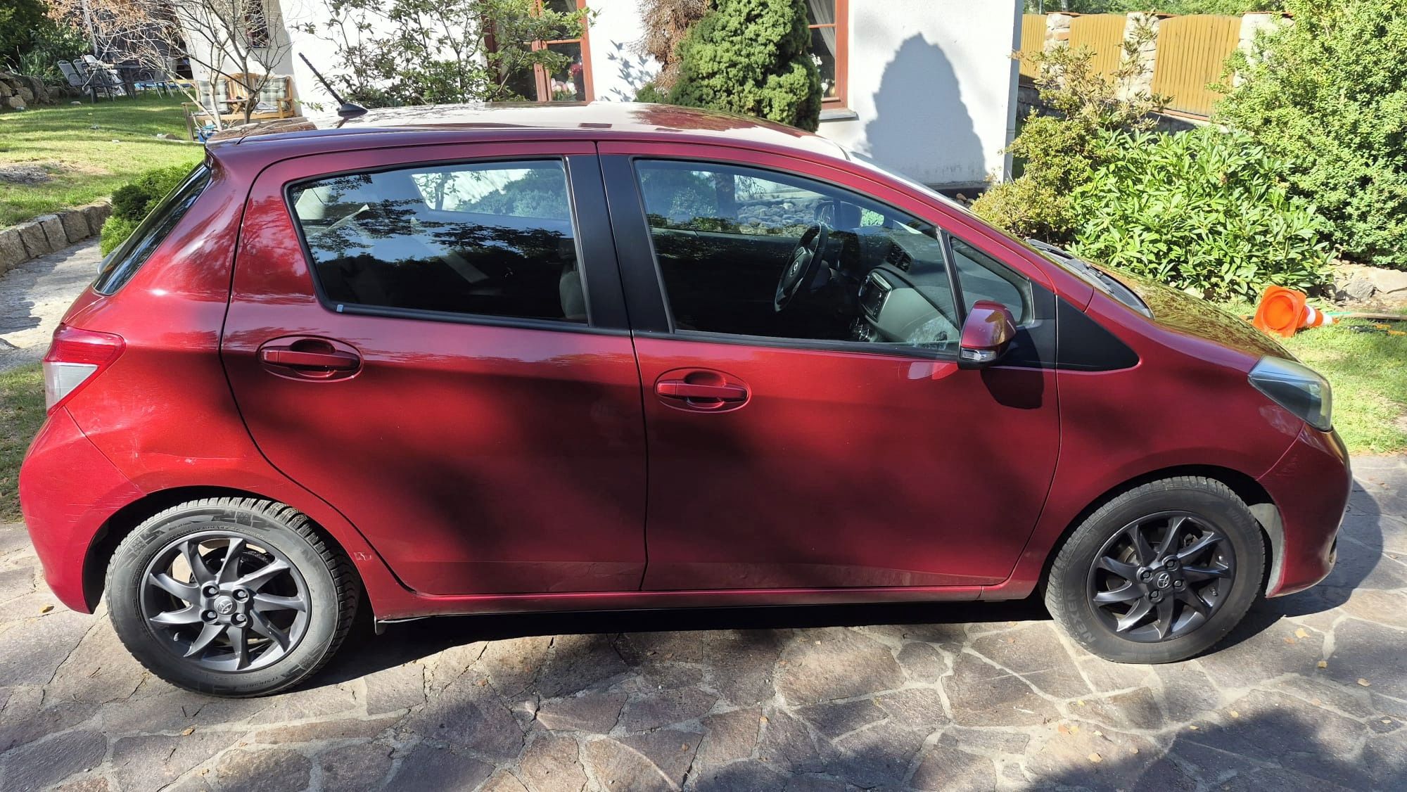 Toyota Yaris, 1.4i automat 1. majitel - fotka 2
