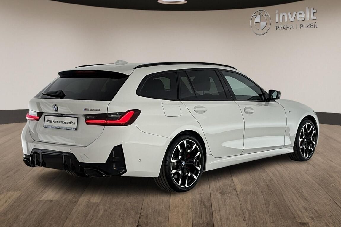BMW Řada 3, M340i xDrive Touring - fotka 3